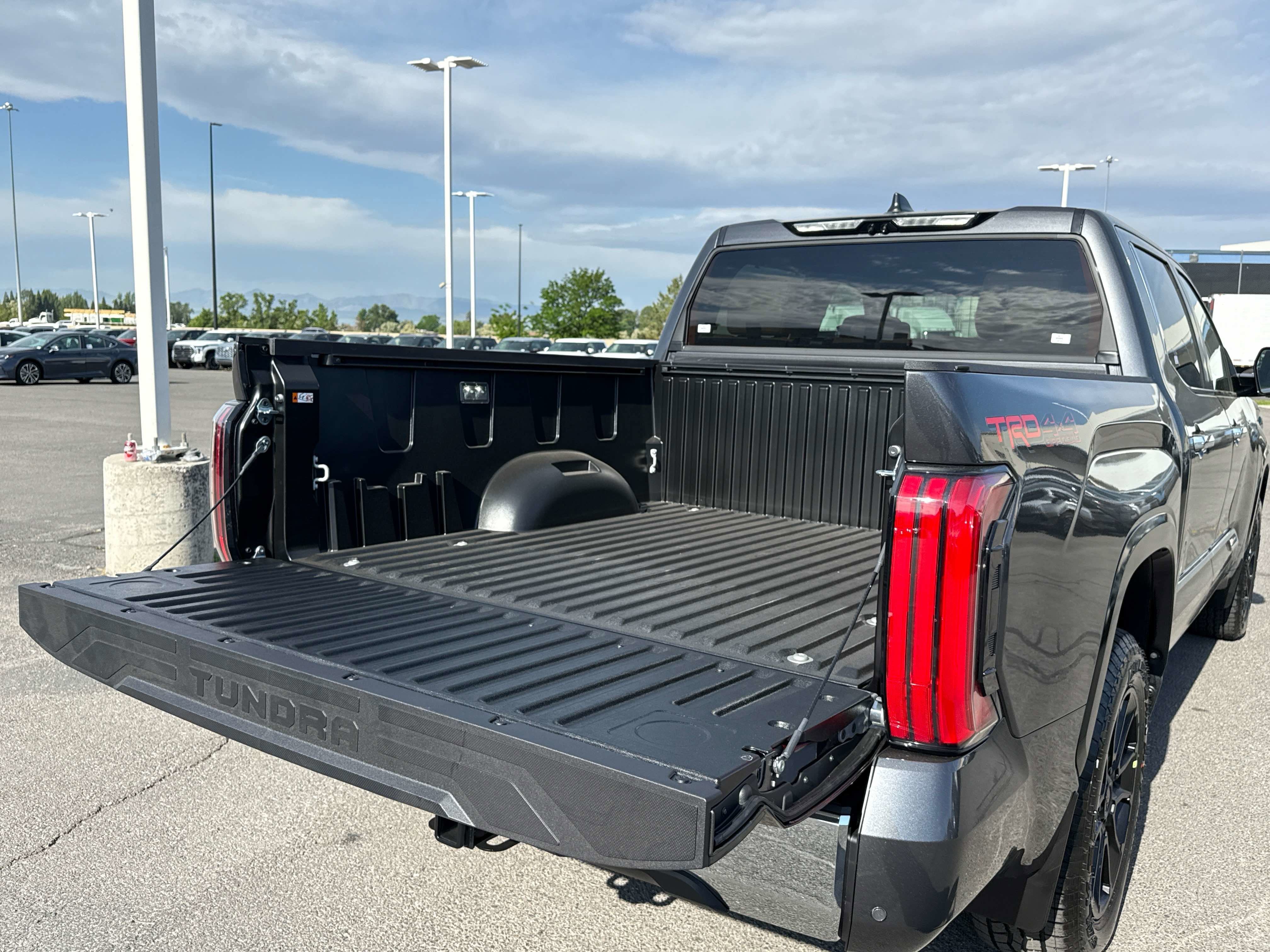 2026 Toyota Tundra i-FORCE MAX 1794 Edition i-FORCE MAX