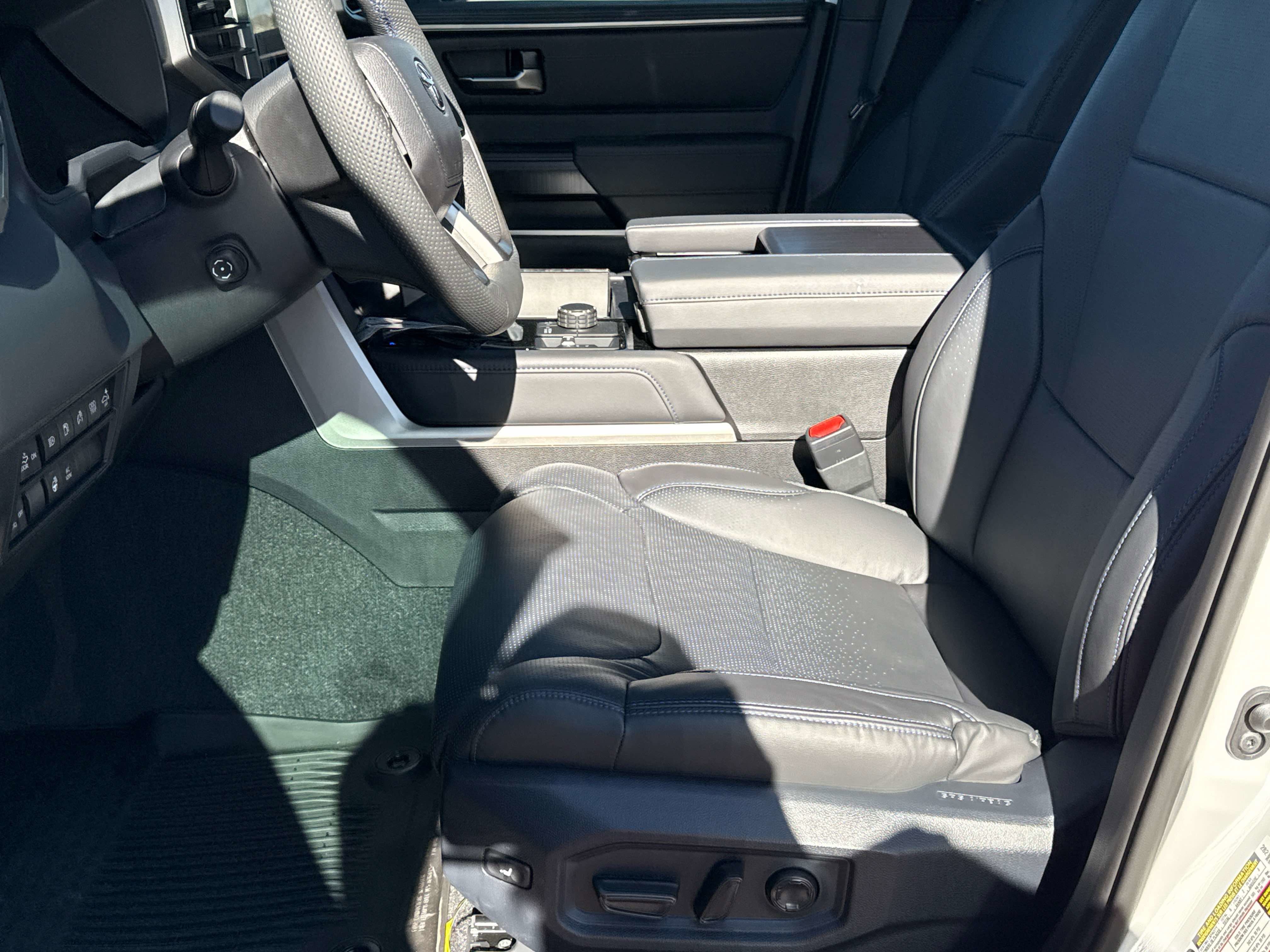 2026 Toyota Tundra i-FORCE MAX Platinum i-FORCE MAX