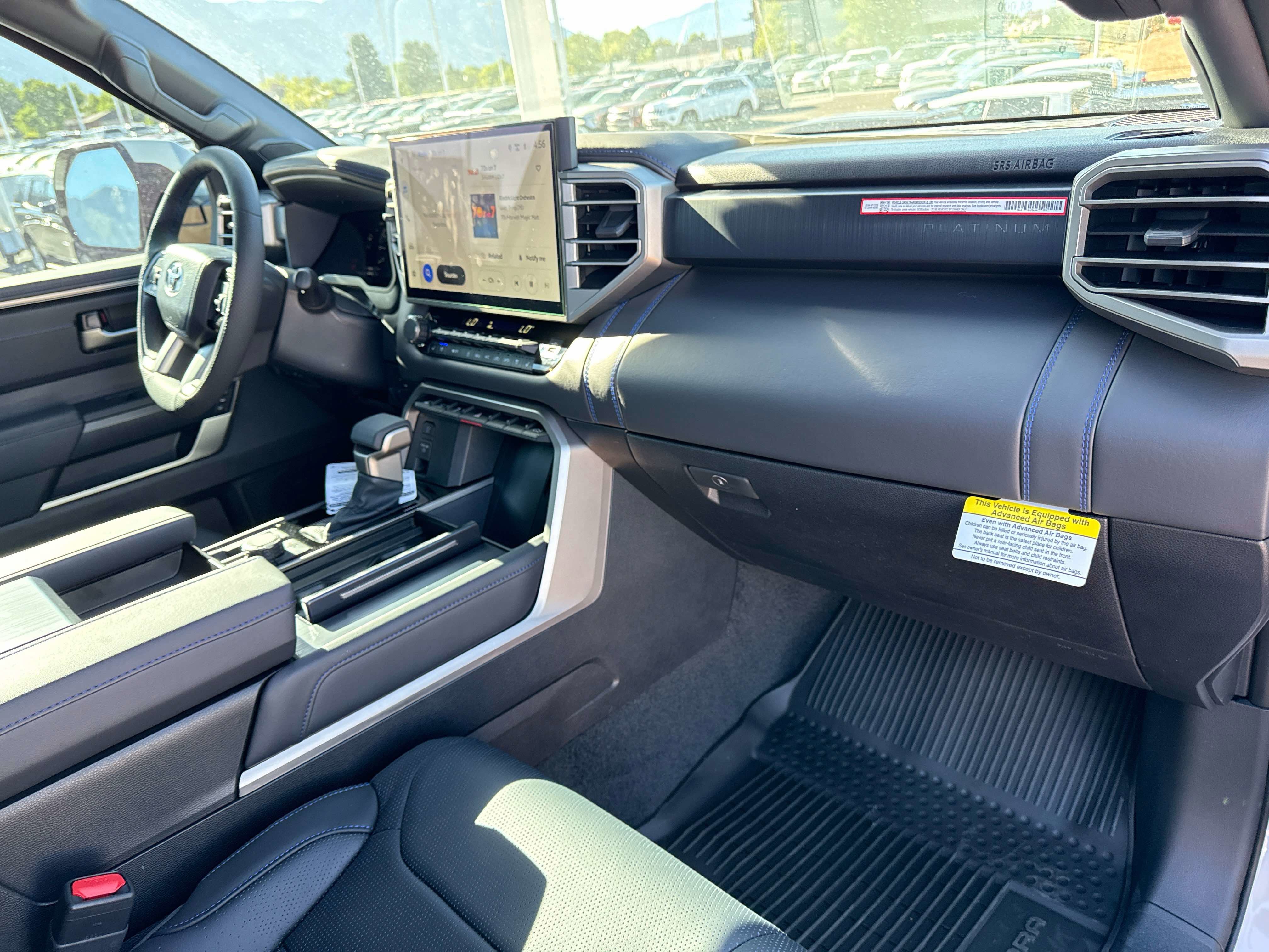 2026 Toyota Tundra i-FORCE MAX Platinum i-FORCE MAX