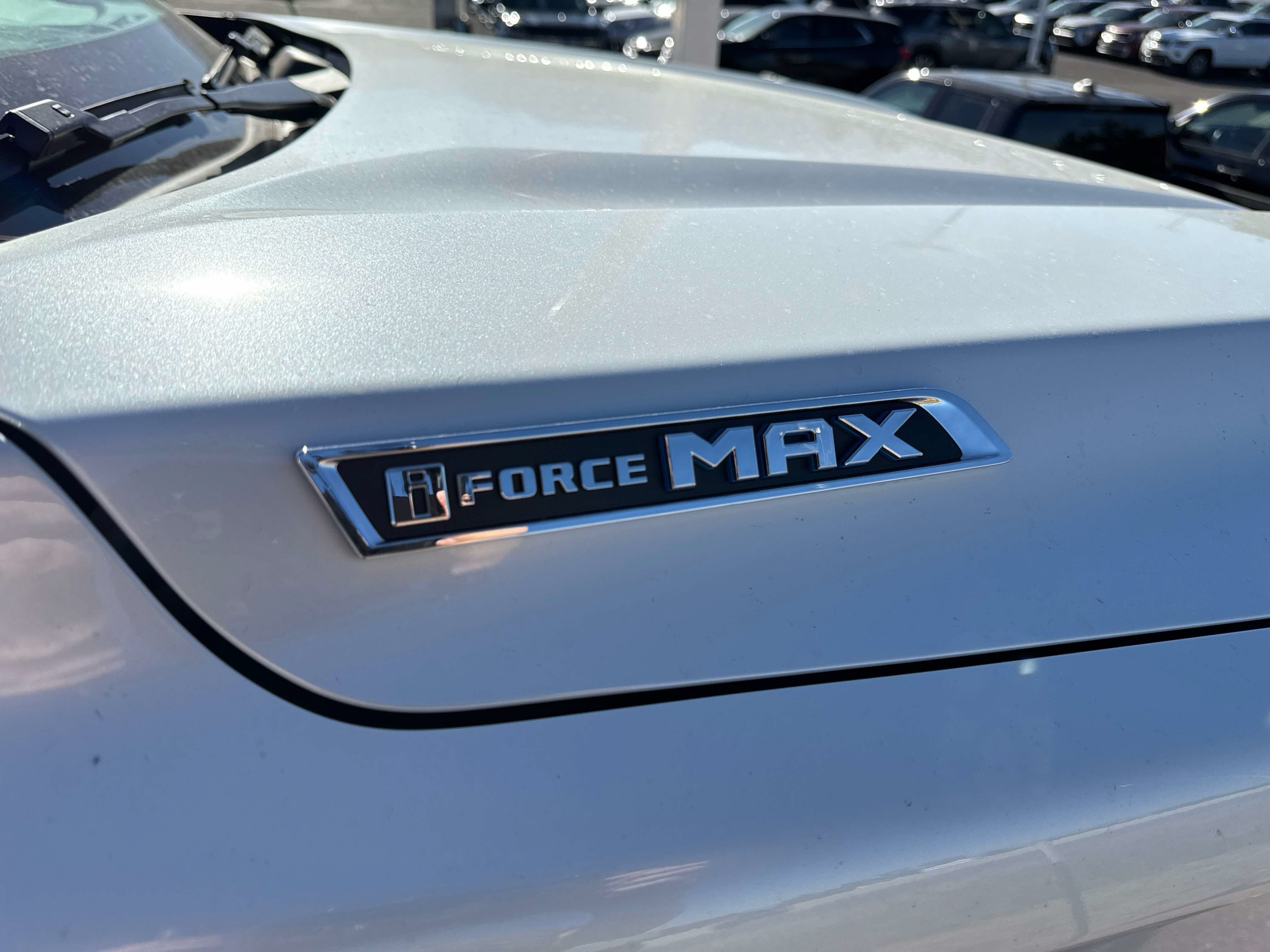 2026 Toyota Tundra i-FORCE MAX Platinum i-FORCE MAX