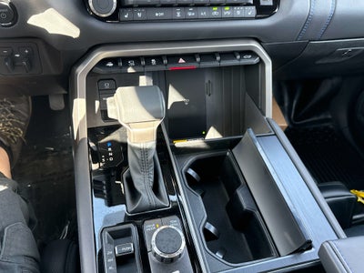 2026 Toyota Tundra i-FORCE MAX Platinum i-FORCE MAX