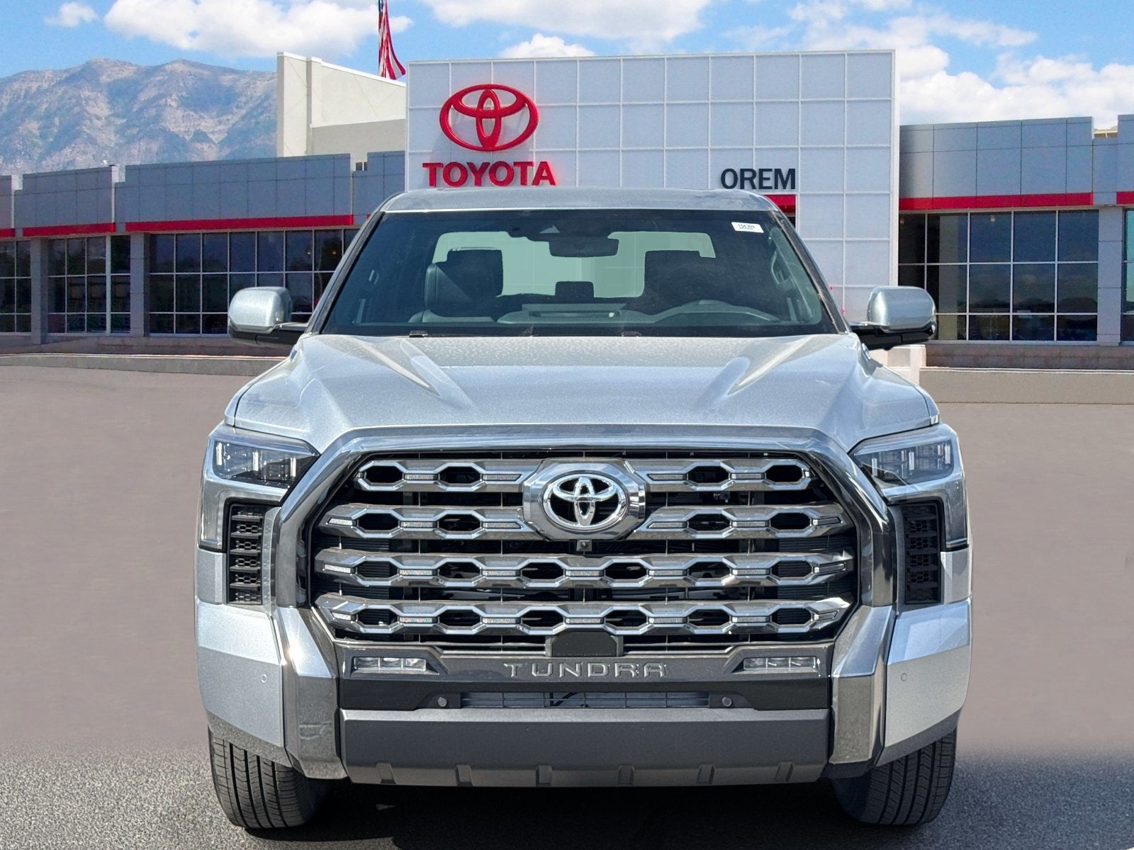 2026 Toyota Tundra i-FORCE MAX Platinum i-FORCE MAX