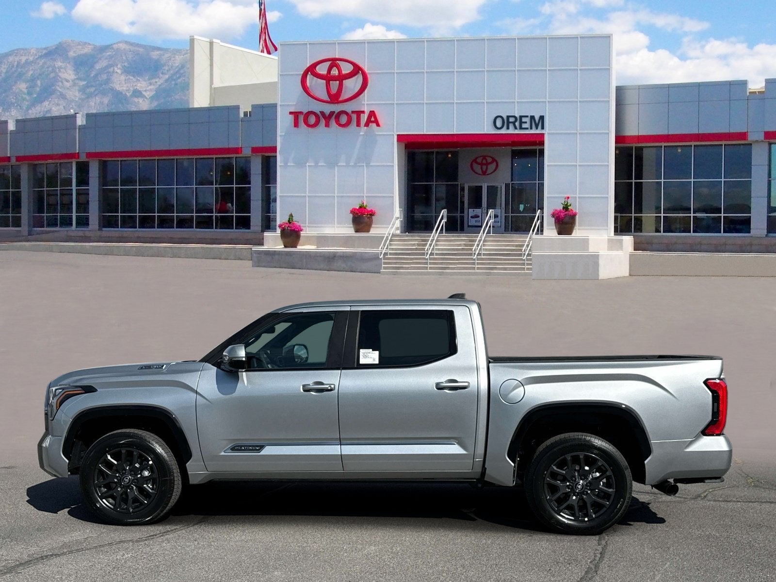 2026 Toyota Tundra i-FORCE MAX Platinum i-FORCE MAX