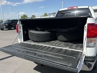 2012 Toyota TUNDRA 4X4 Double Cab 5.7L V8 6-Spd AT (Natl)