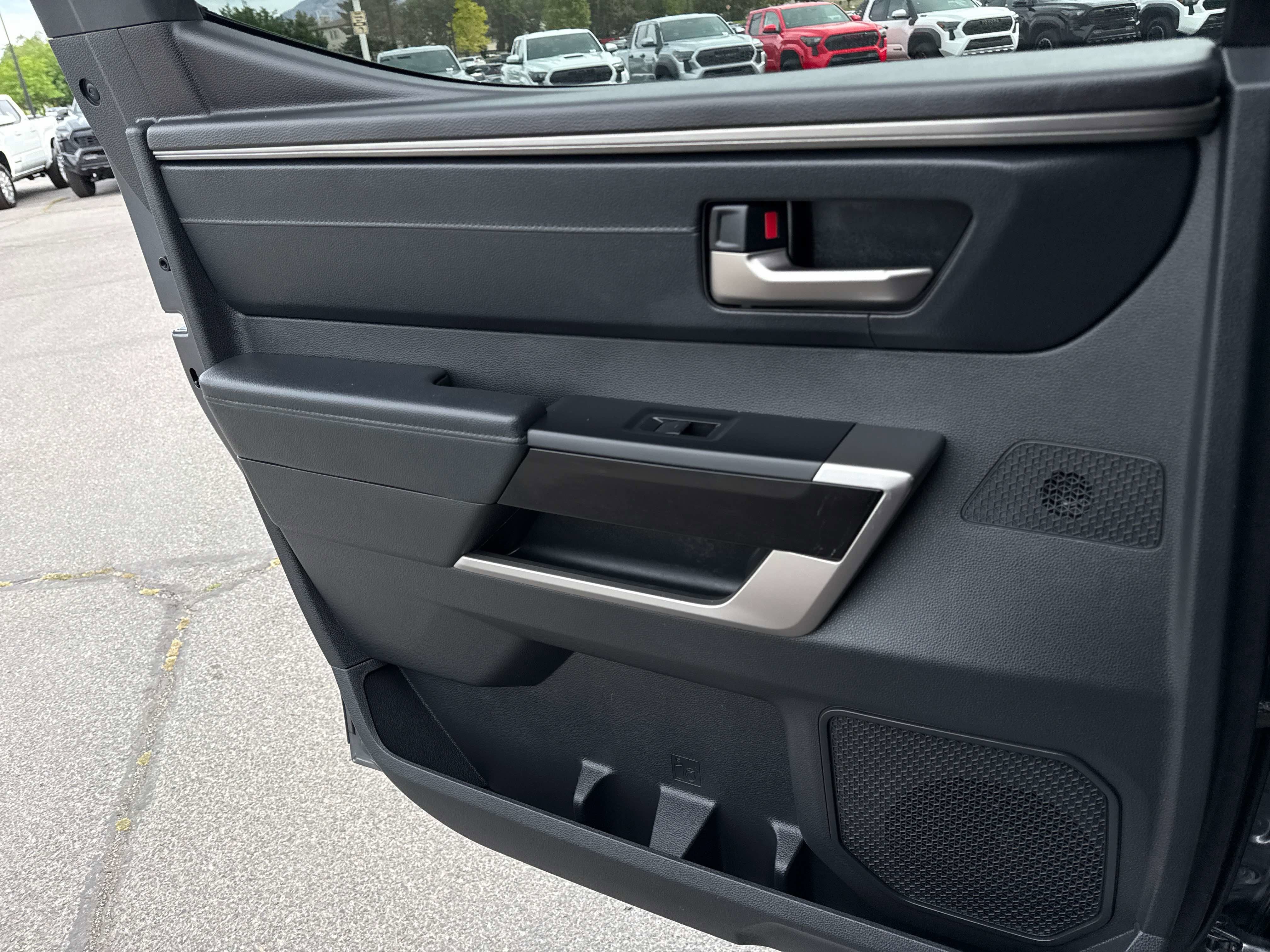 2024 Toyota TUNDRA 4X4 Limited