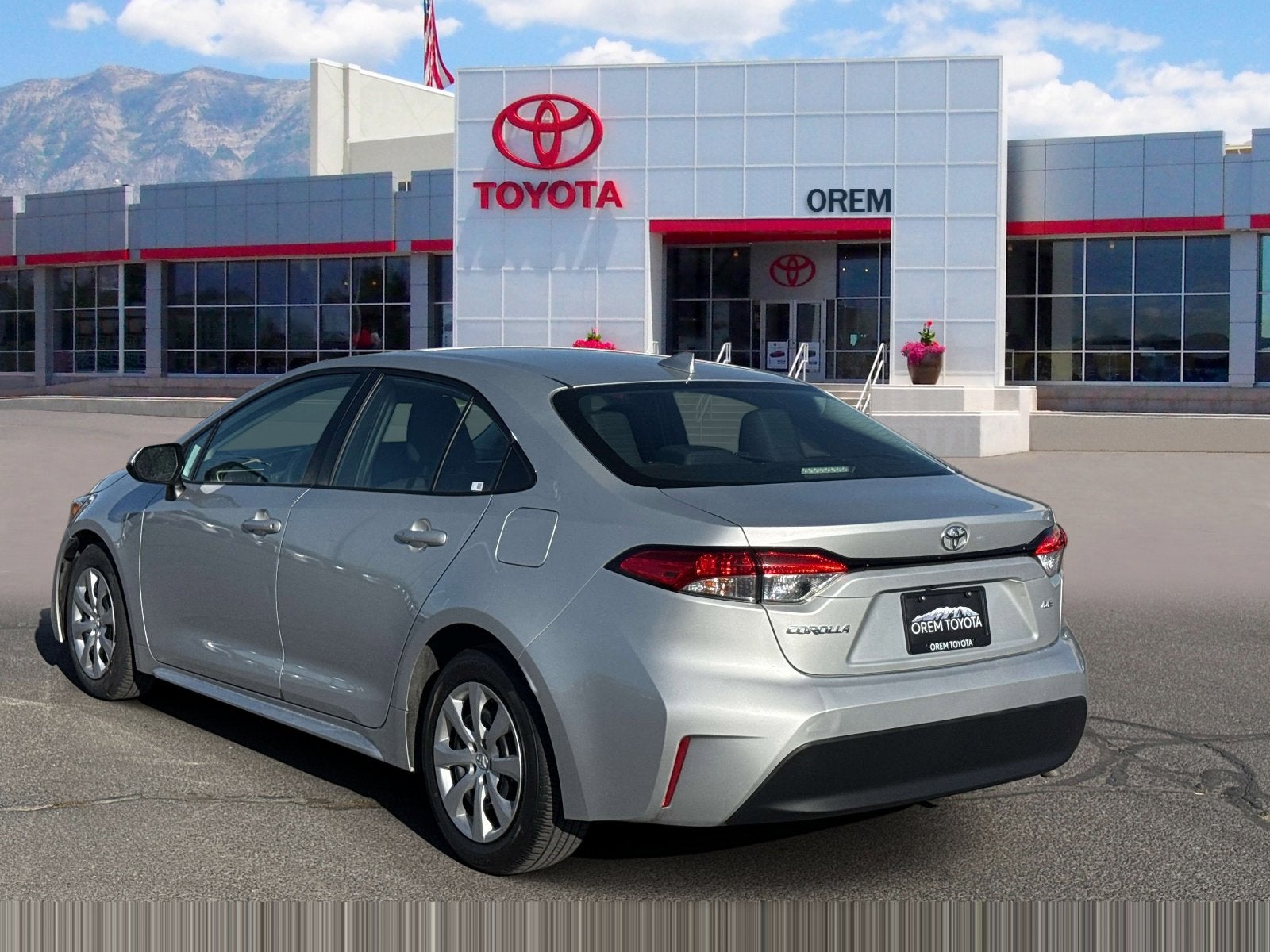 2024 Toyota COROLLA LE
