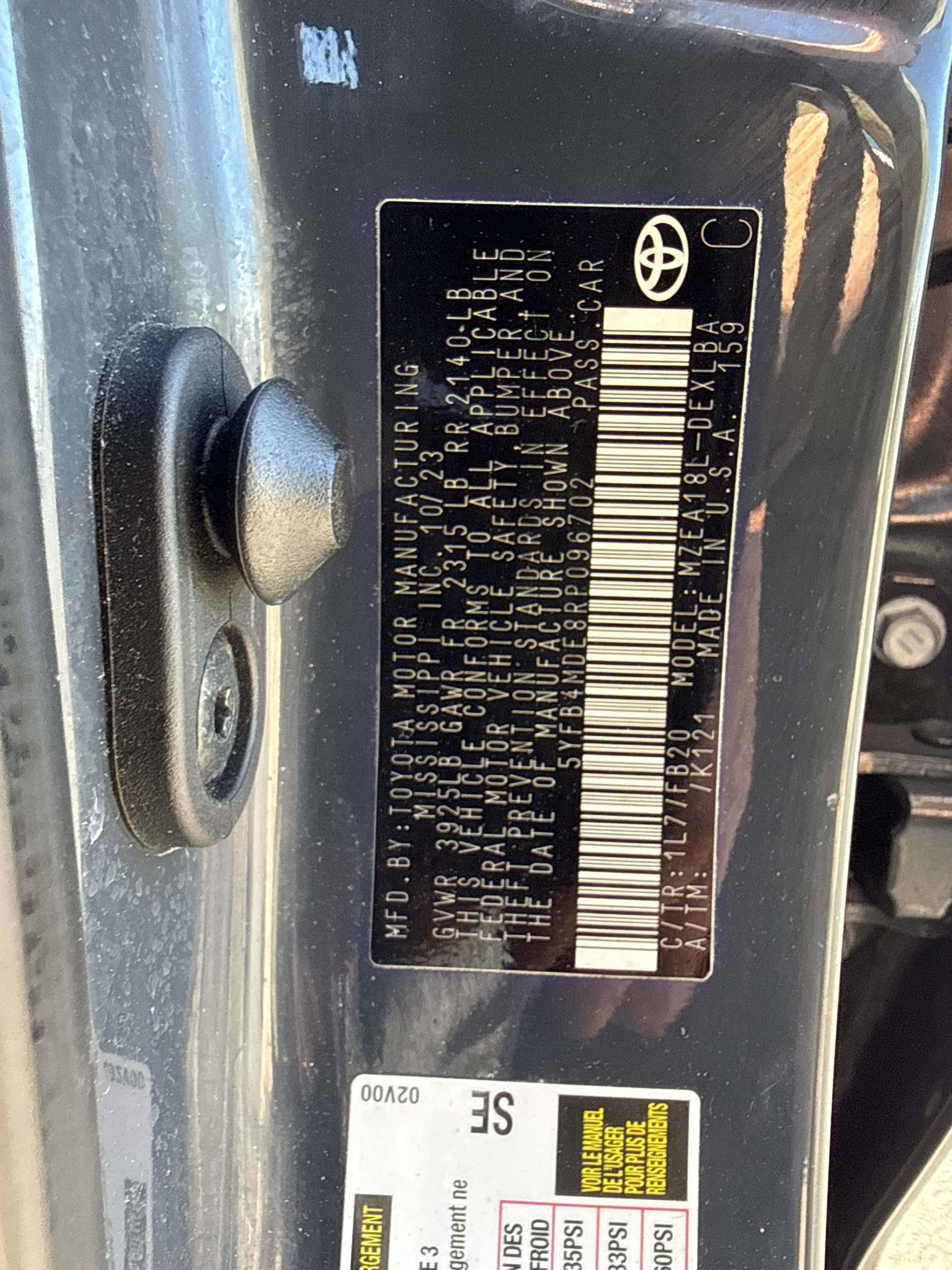 2024 Toyota COROLLA LE