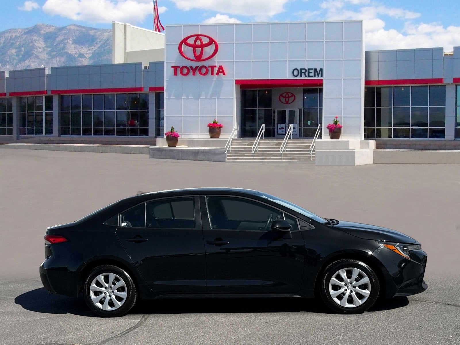 2022 Toyota COROLLA LE