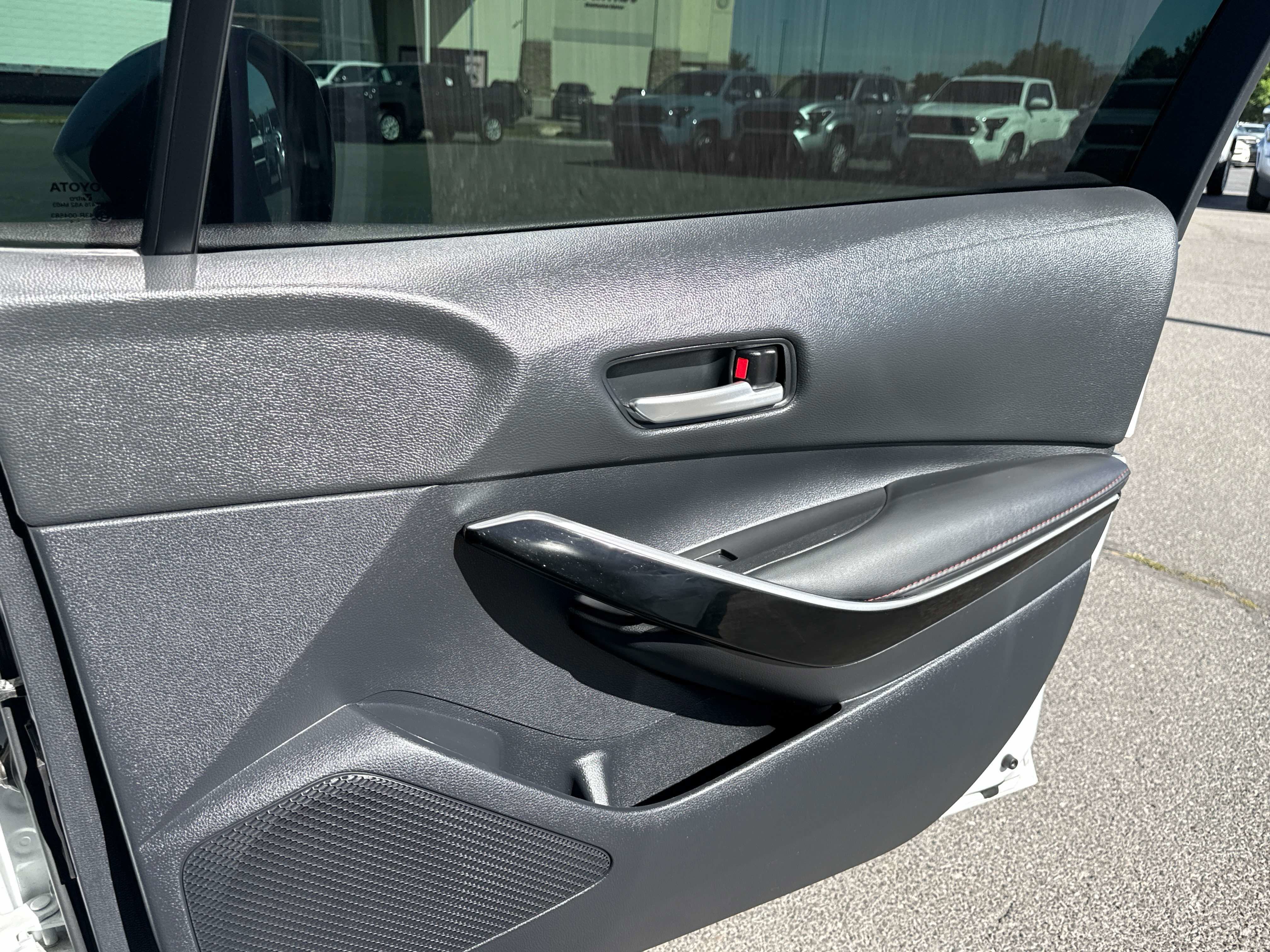 2024 Toyota COROLLA XSE