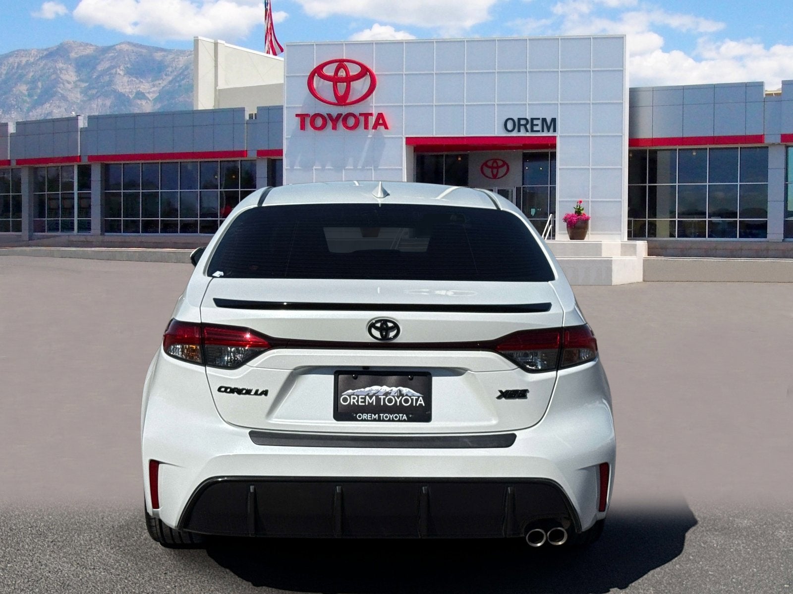 2024 Toyota COROLLA XSE