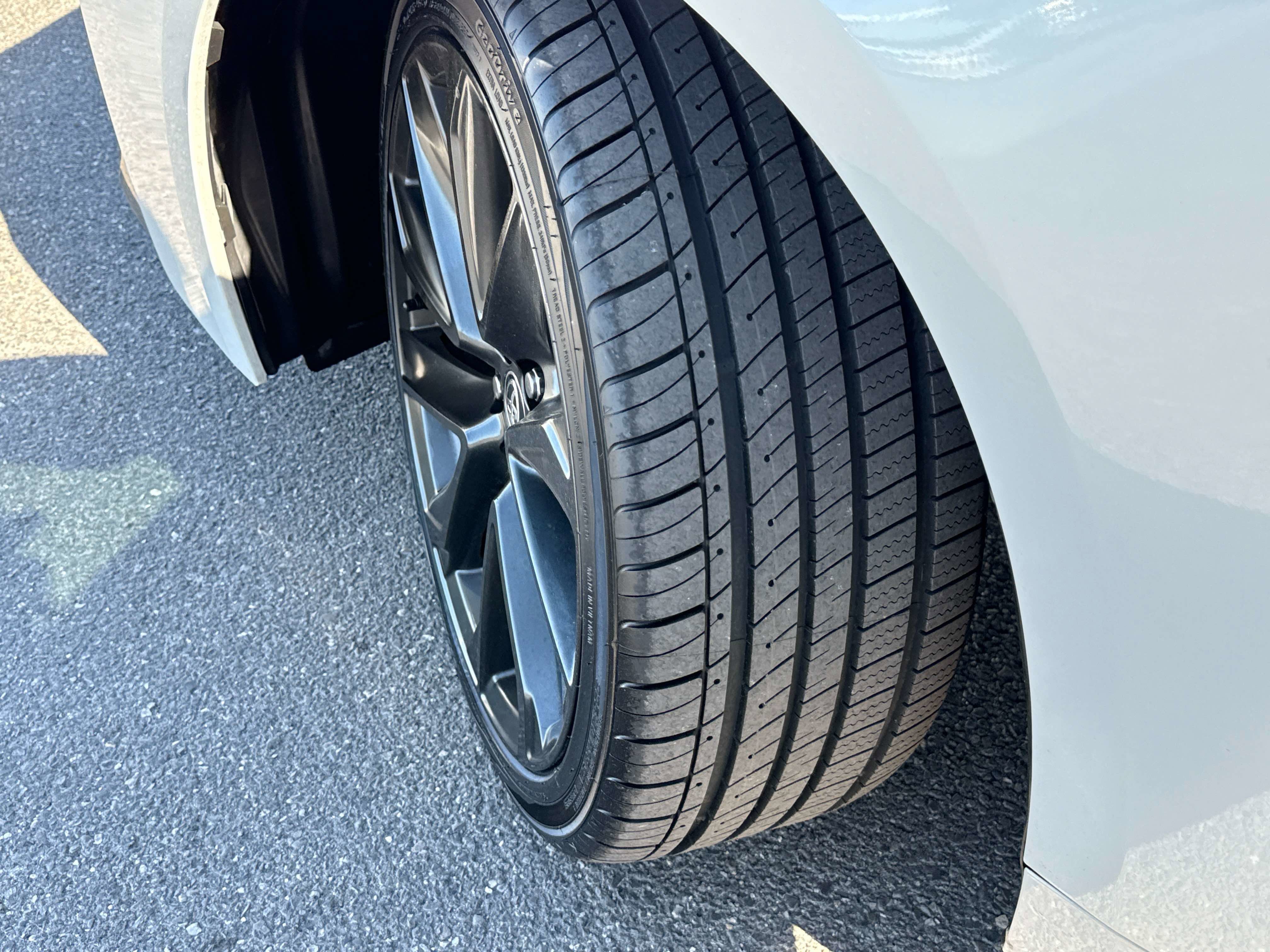 2024 Toyota COROLLA XSE