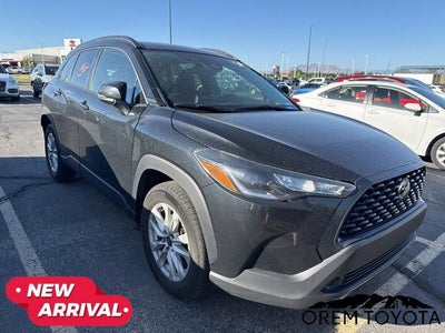 2024 Toyota Corolla Cross LE