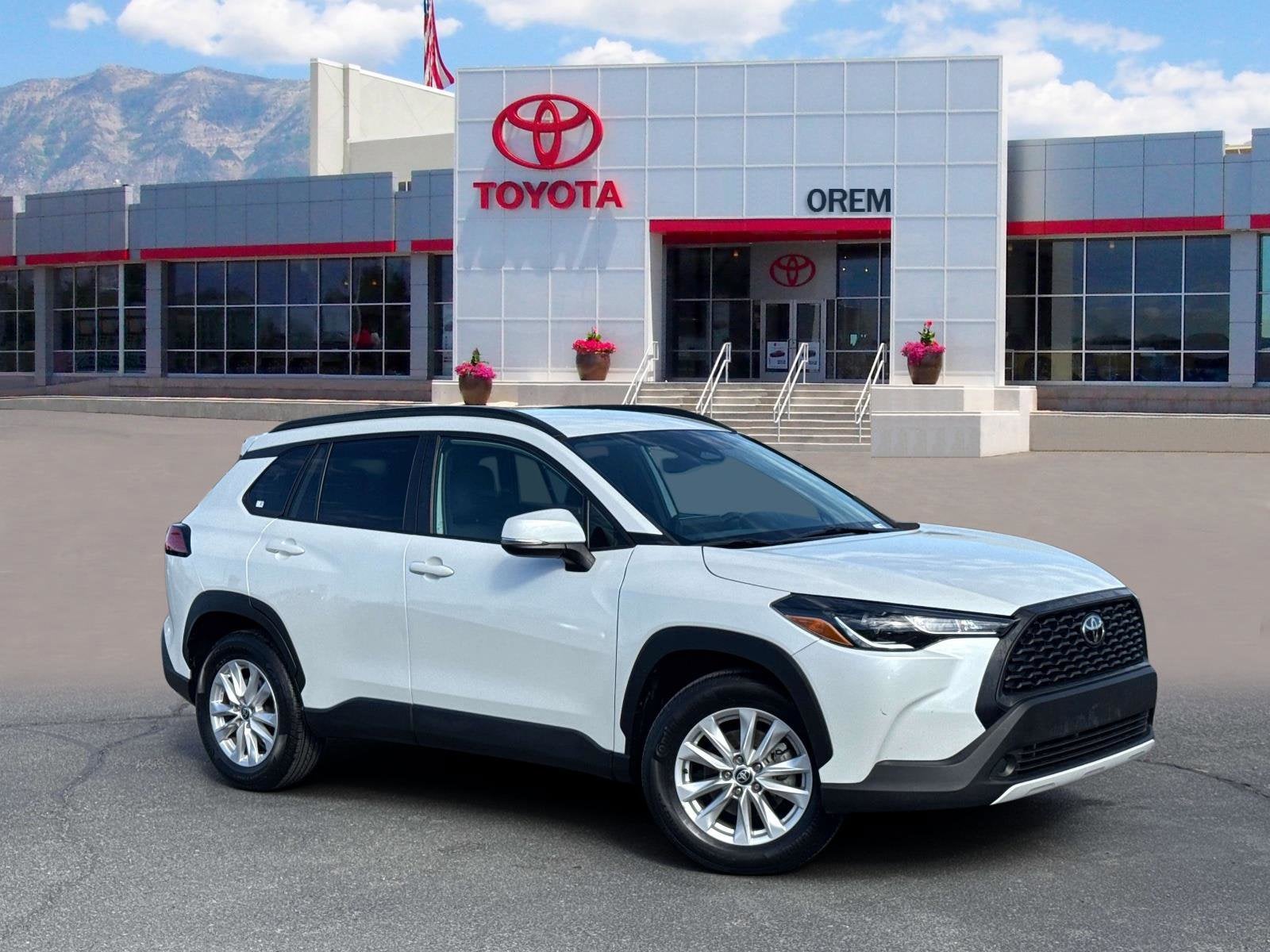 2024 Toyota Corolla Cross LE