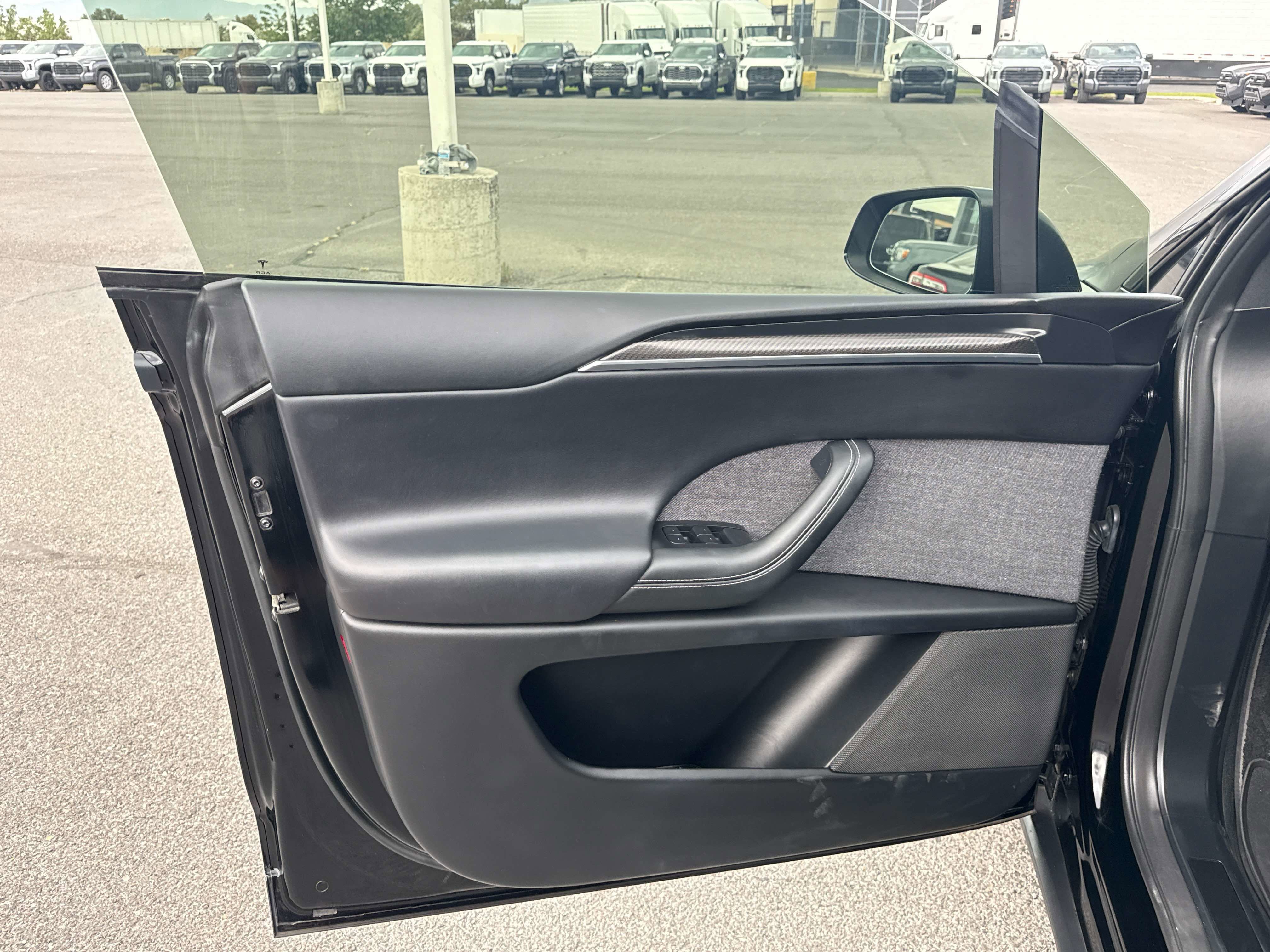 2022 Tesla Model X Plaid