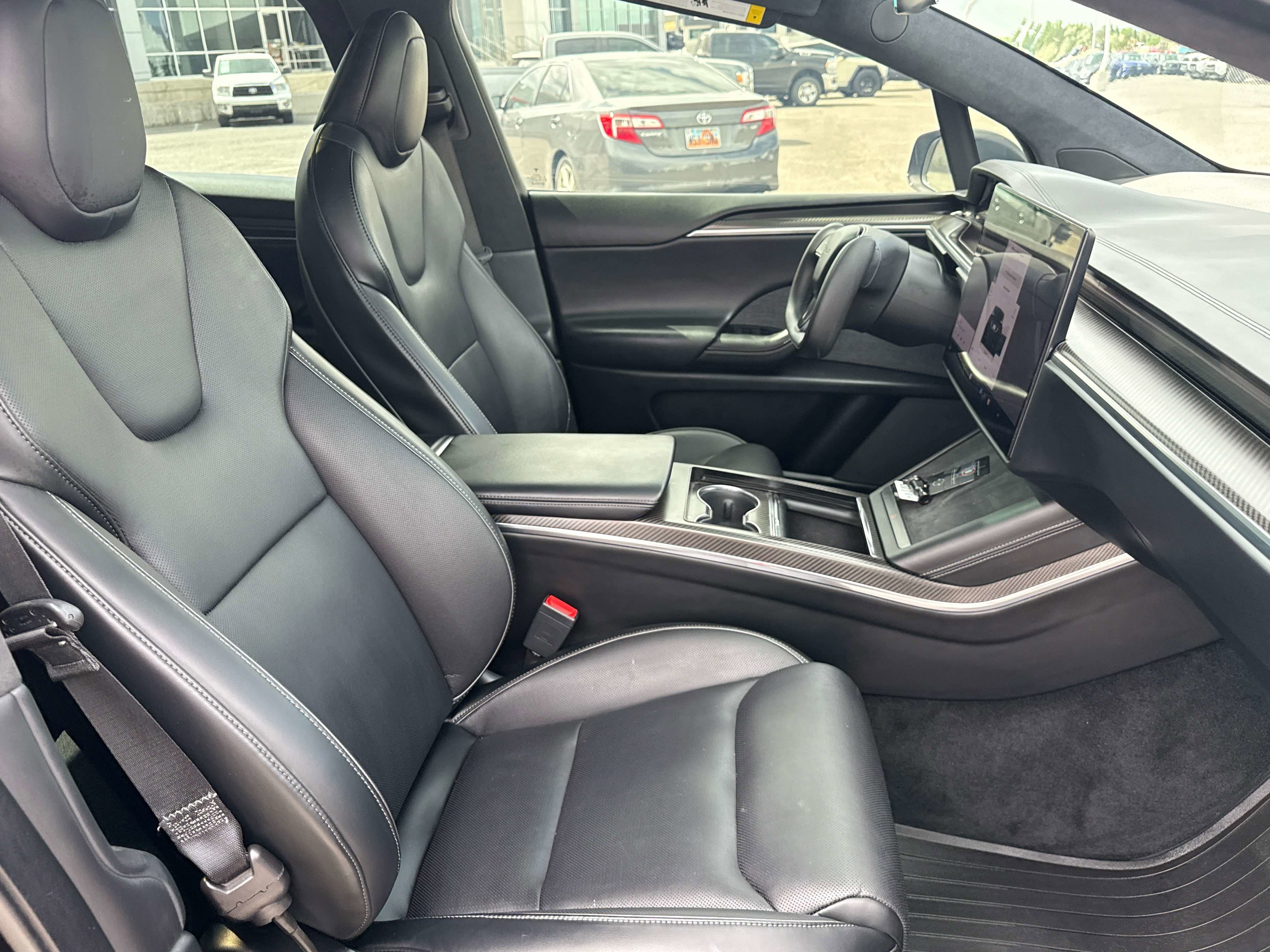 2022 Tesla Model X Plaid