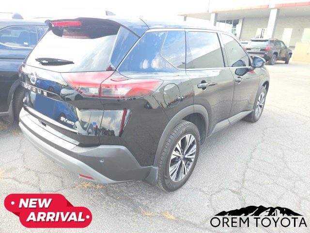 2021 Nissan Rogue SV