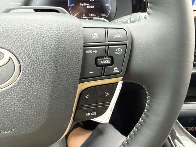 2026 Toyota Toyota Crown Signia Limited