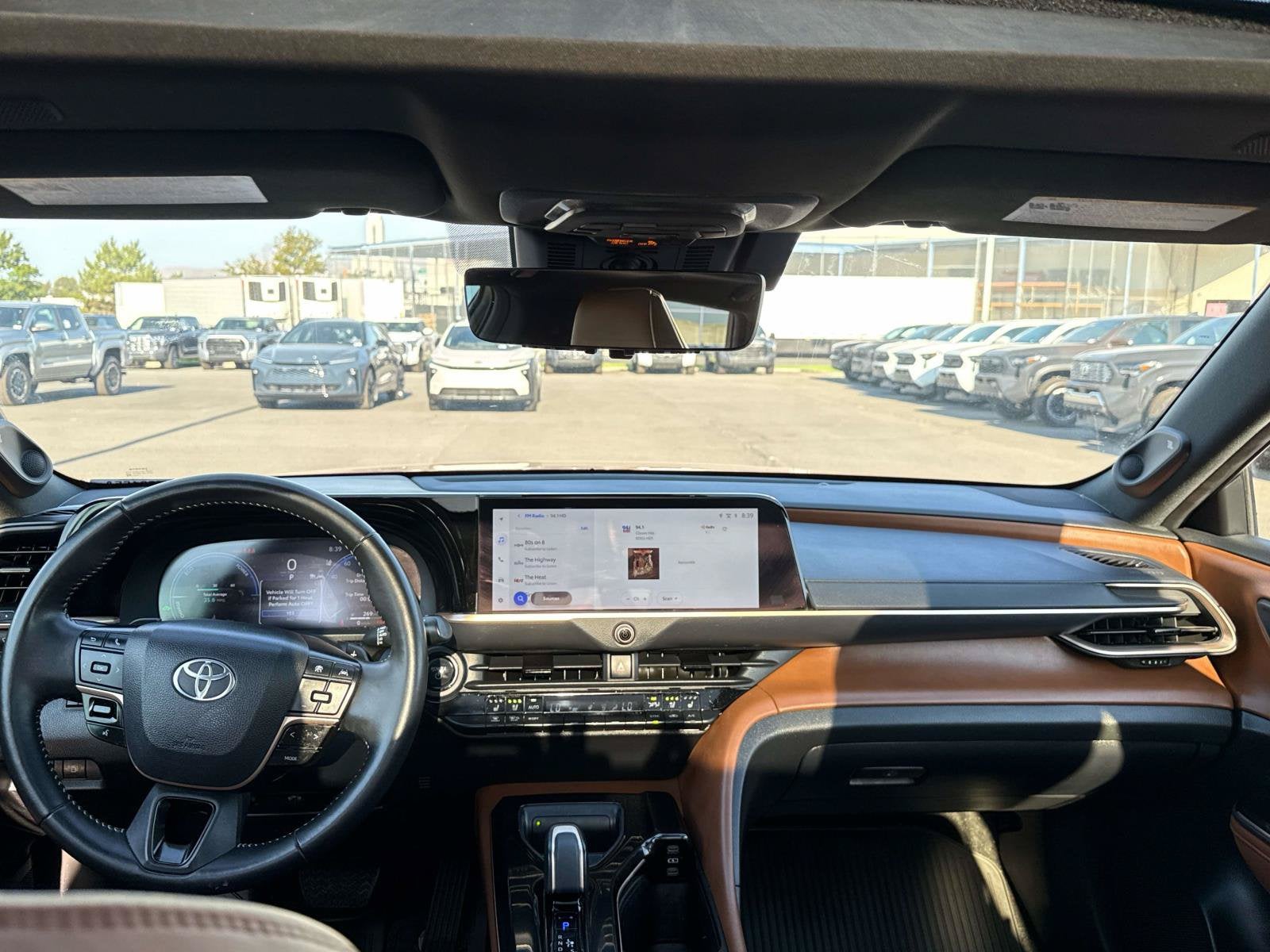2025 Toyota Toyota Crown Signia Limited