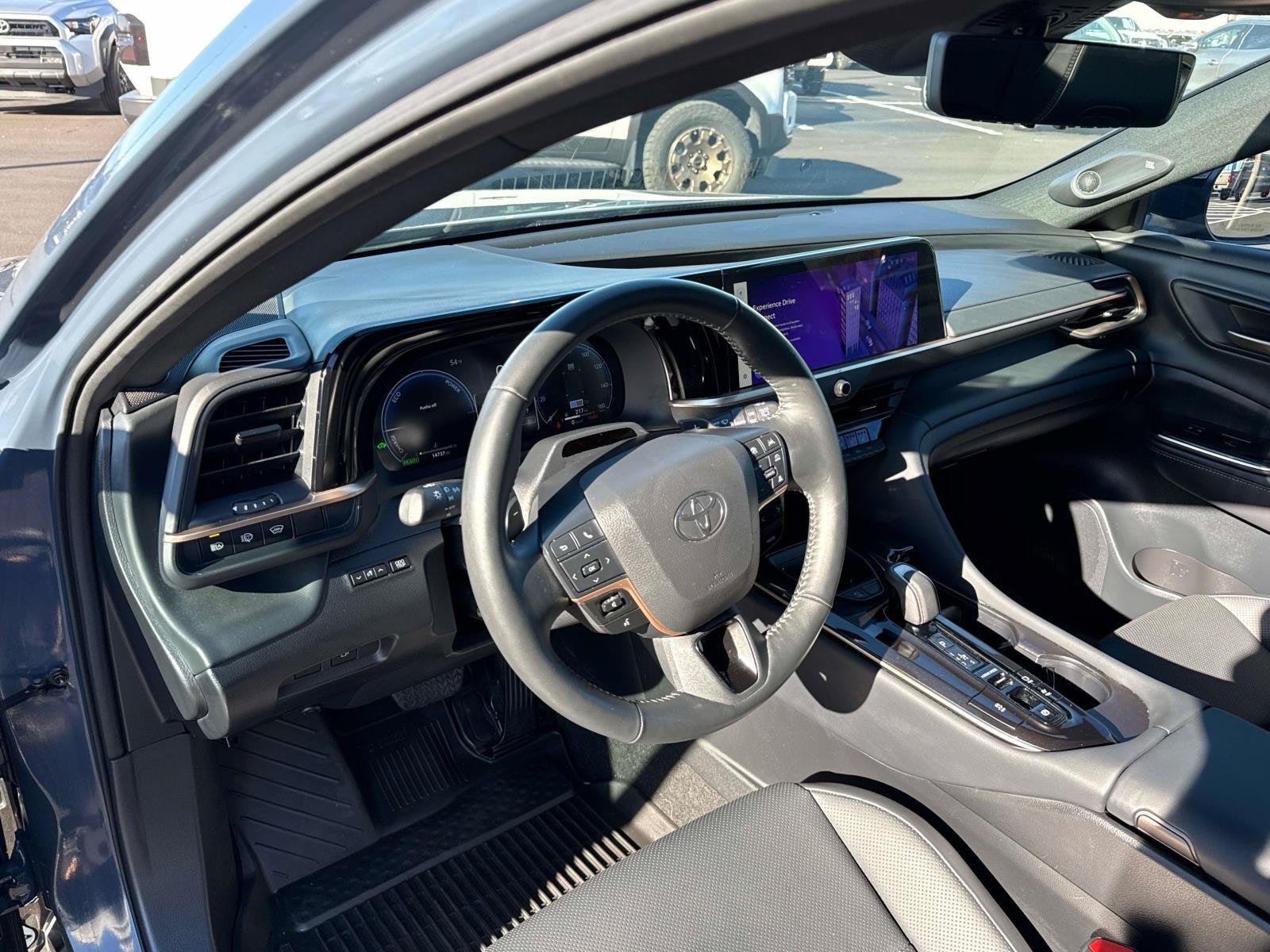 2025 Toyota Toyota Crown Signia Limited