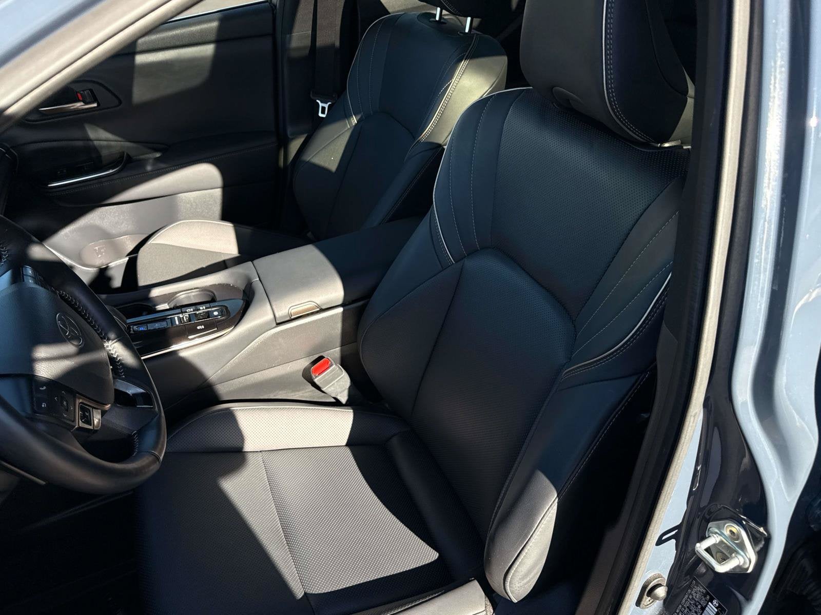 2025 Toyota Toyota Crown Signia Limited
