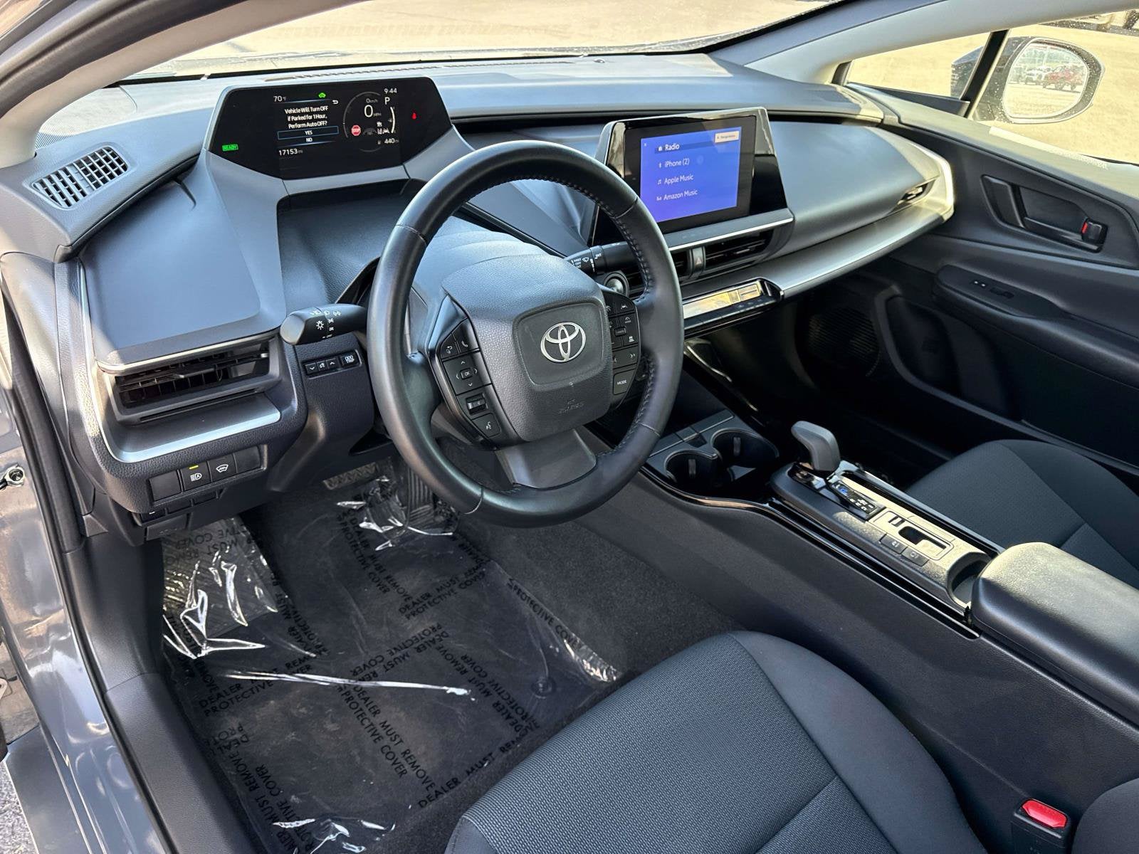2025 Toyota Prius LE