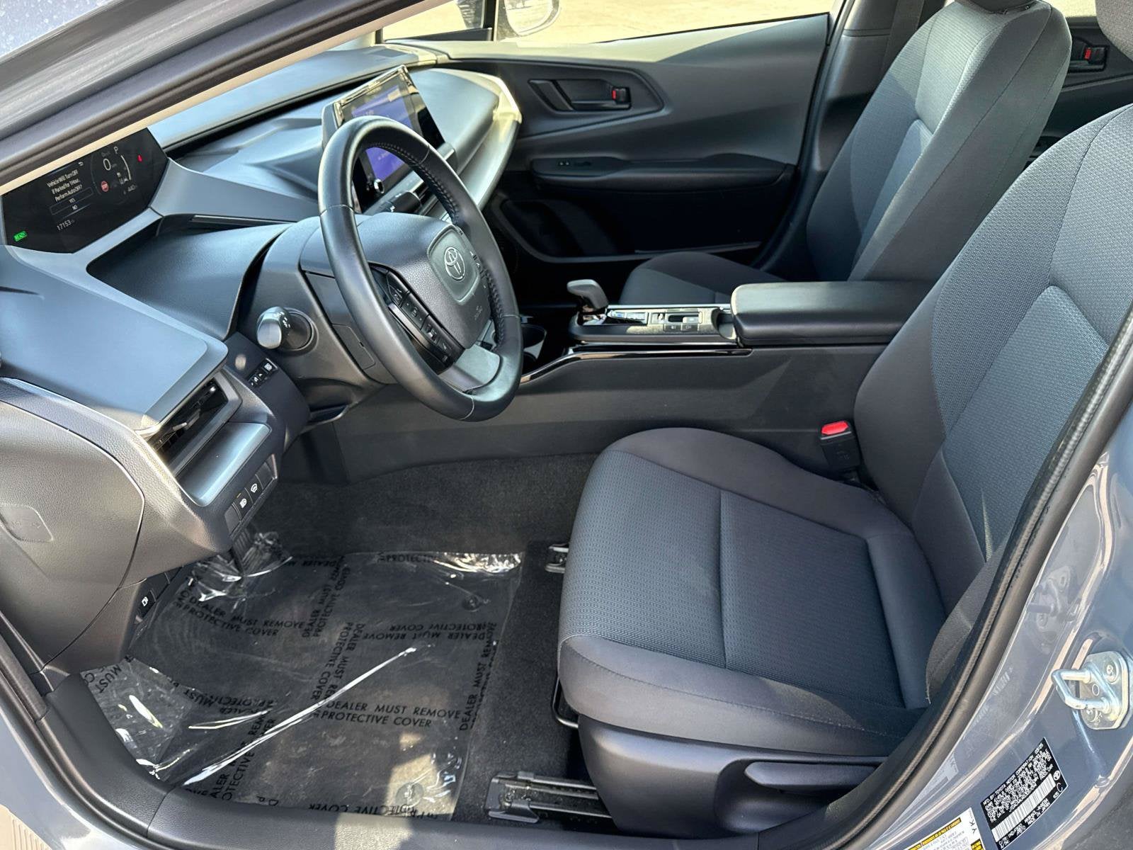 2025 Toyota Prius LE