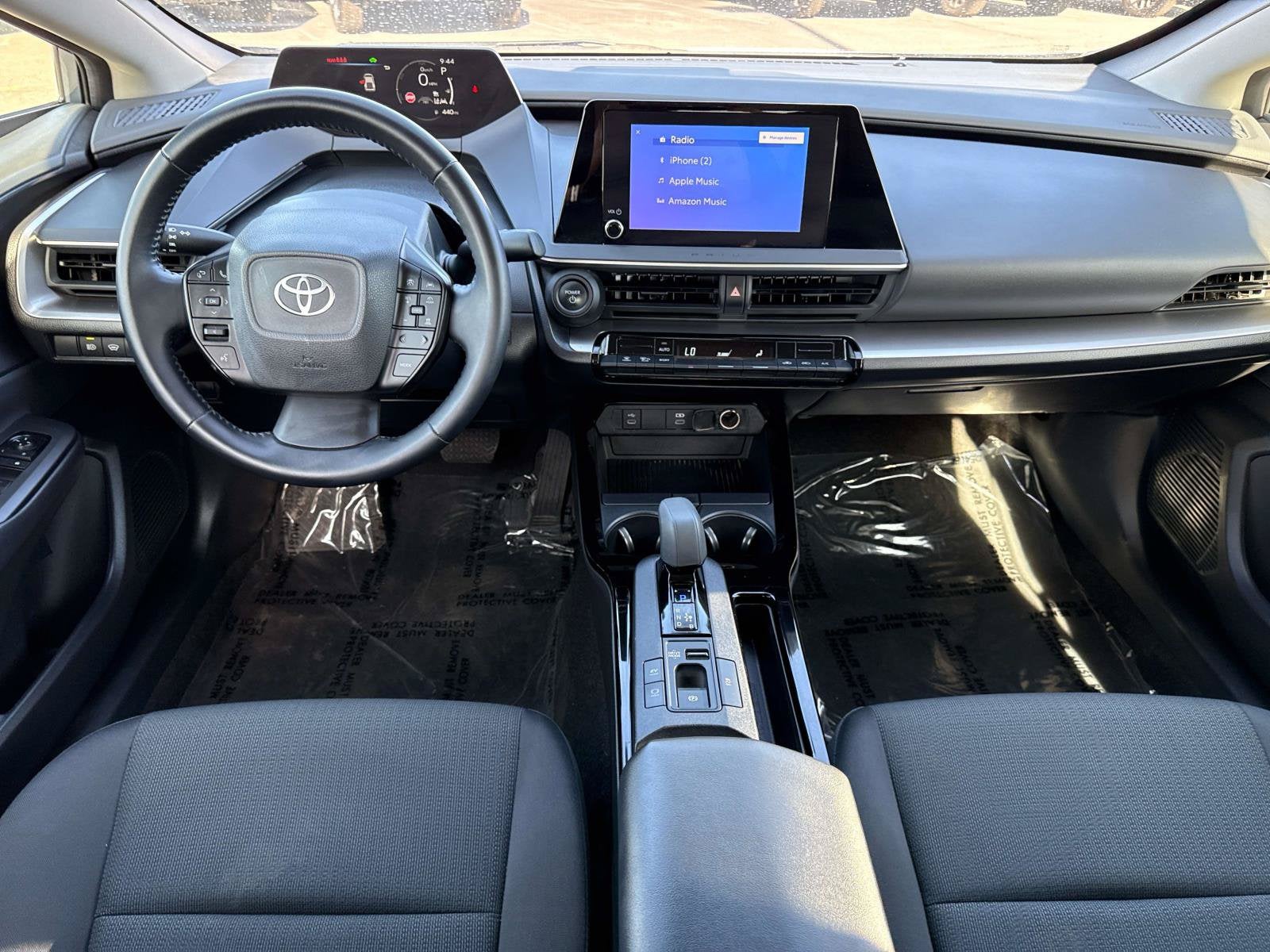 2025 Toyota Prius LE