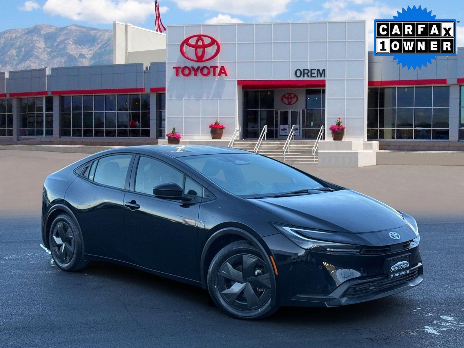2025 Toyota Prius LE