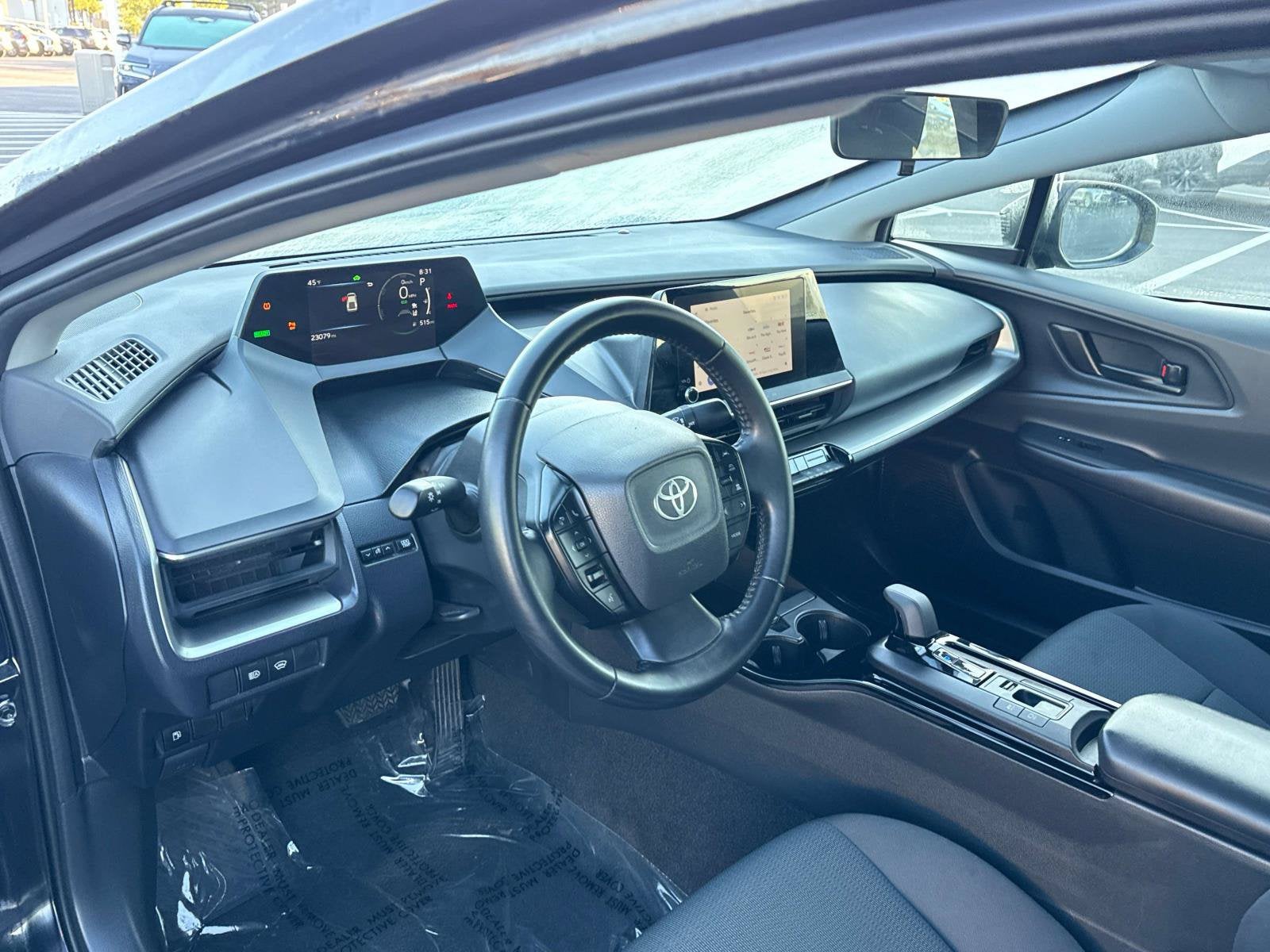 2025 Toyota Prius LE