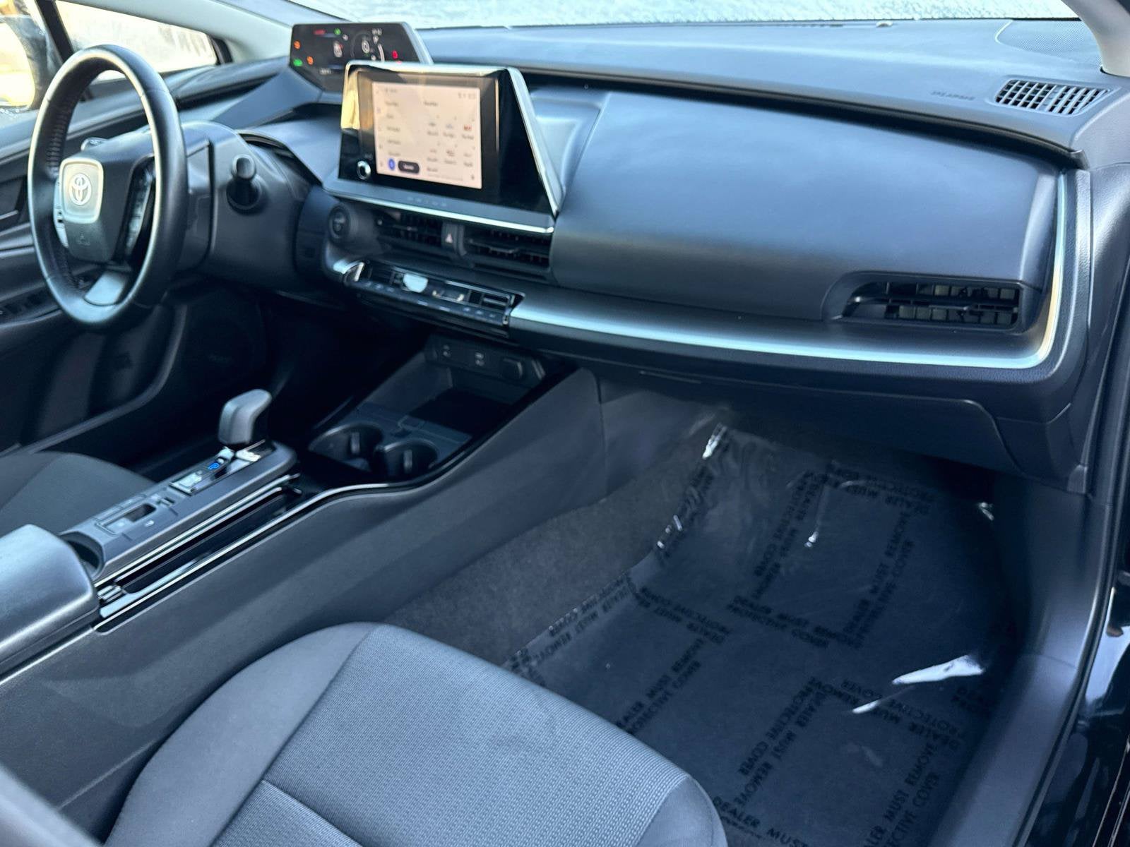 2025 Toyota Prius LE
