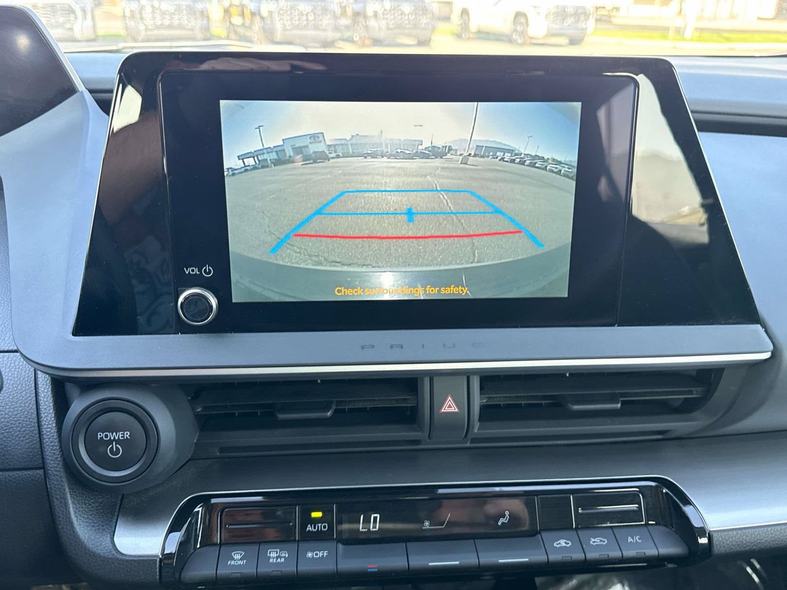 2025 Toyota Prius LE