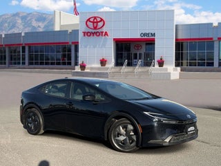 2025 Toyota Prius LE