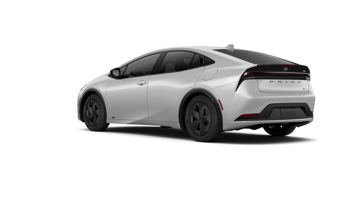 2027 Toyota Prius LE AWD