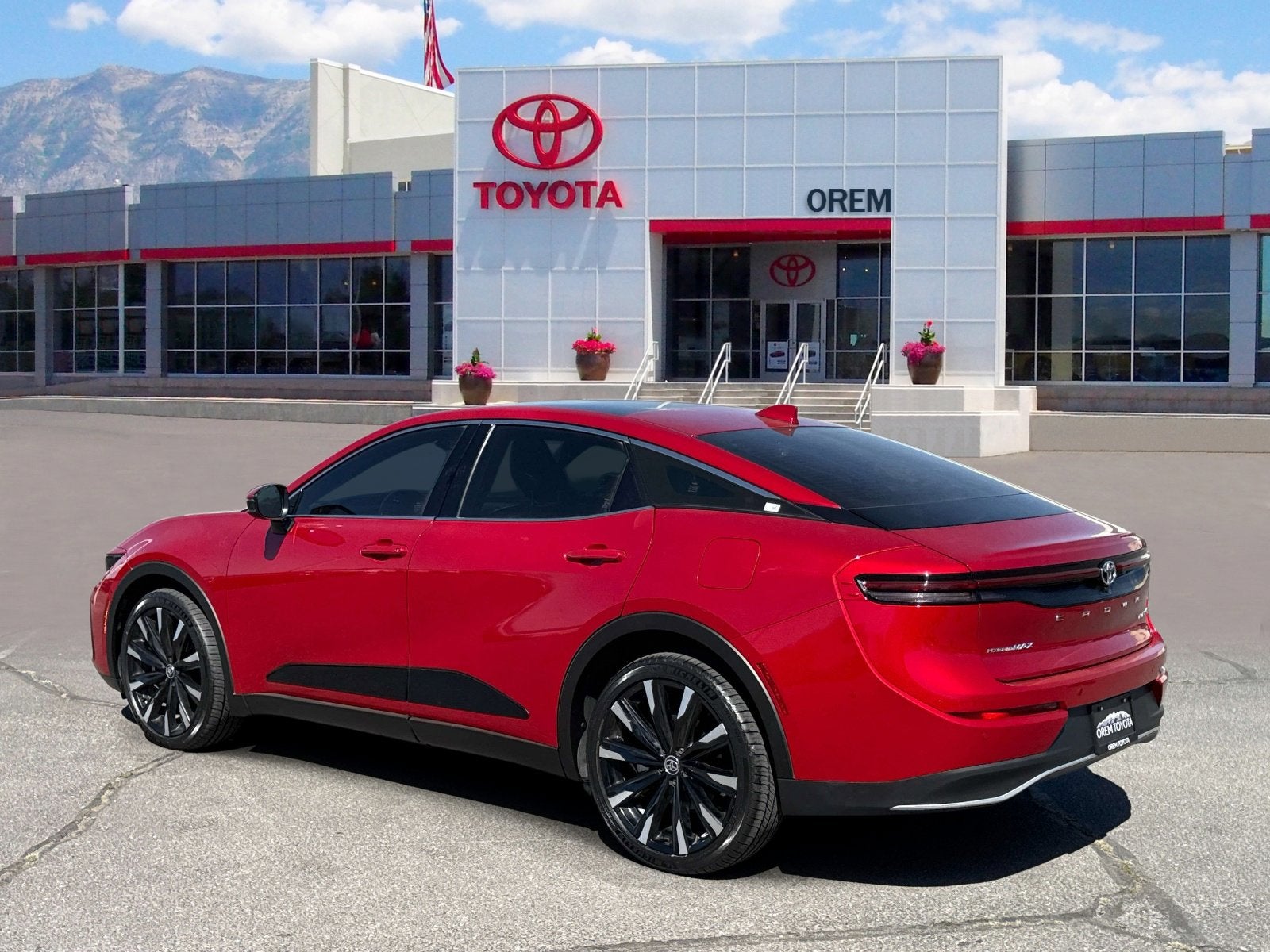 2023 Toyota Toyota Crown PLT Platinum