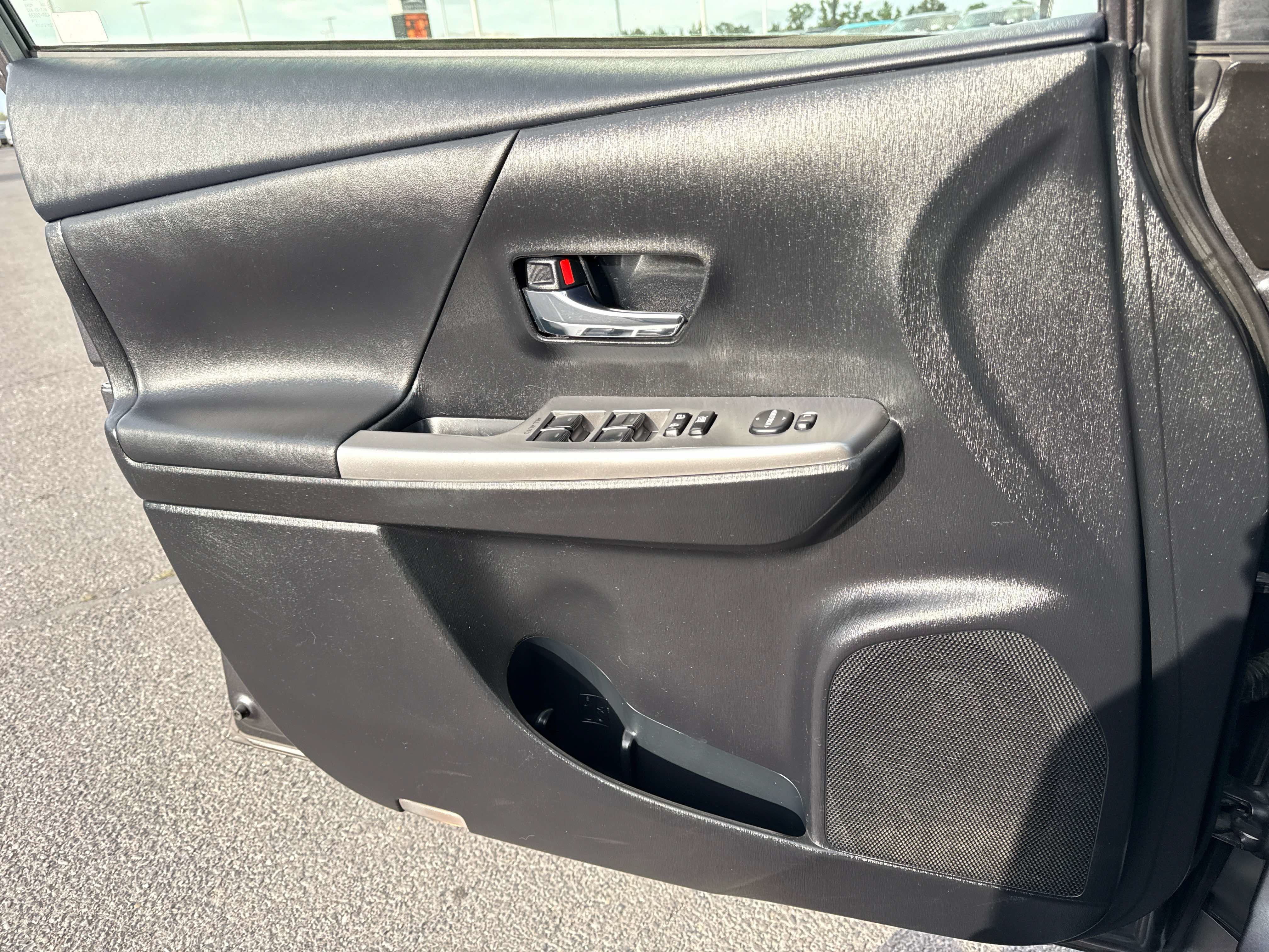2016 Toyota Prius v Four