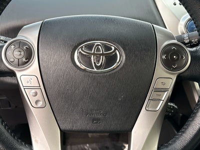 2016 Toyota Prius v Four