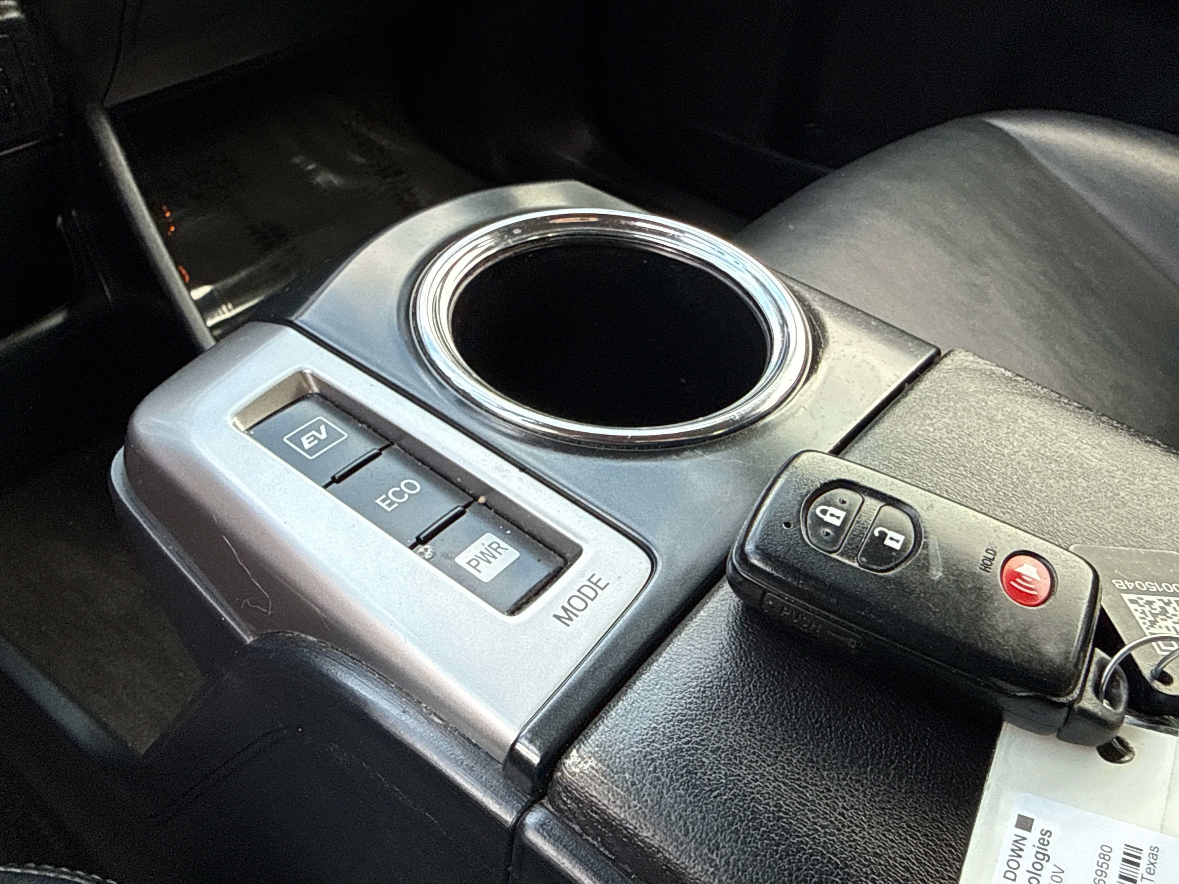 2016 Toyota Prius v Four