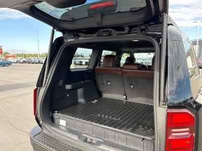2025 Toyota Land Cruiser 4WD (Natl)
