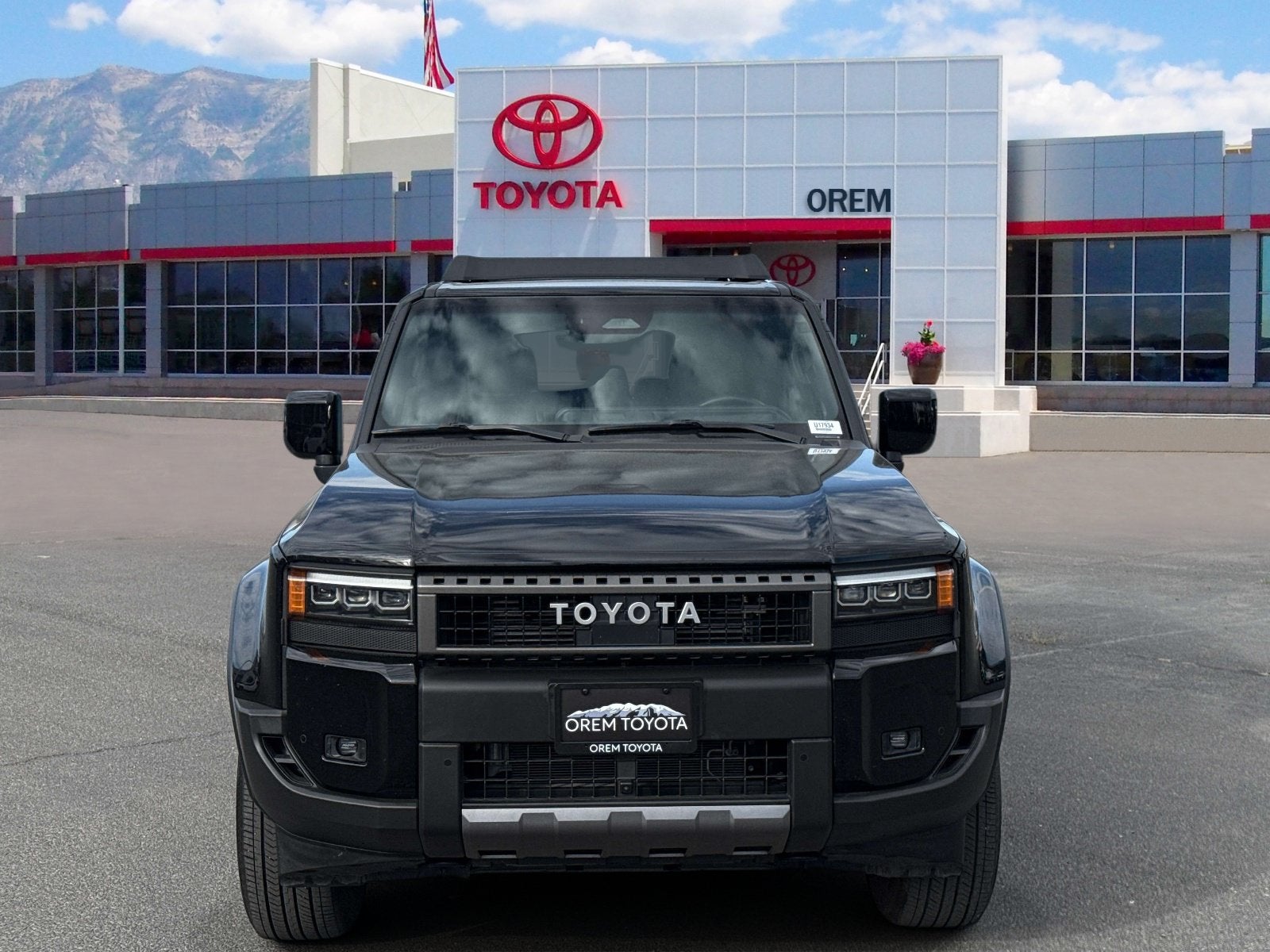 2025 Toyota Land Cruiser 4WD (Natl)