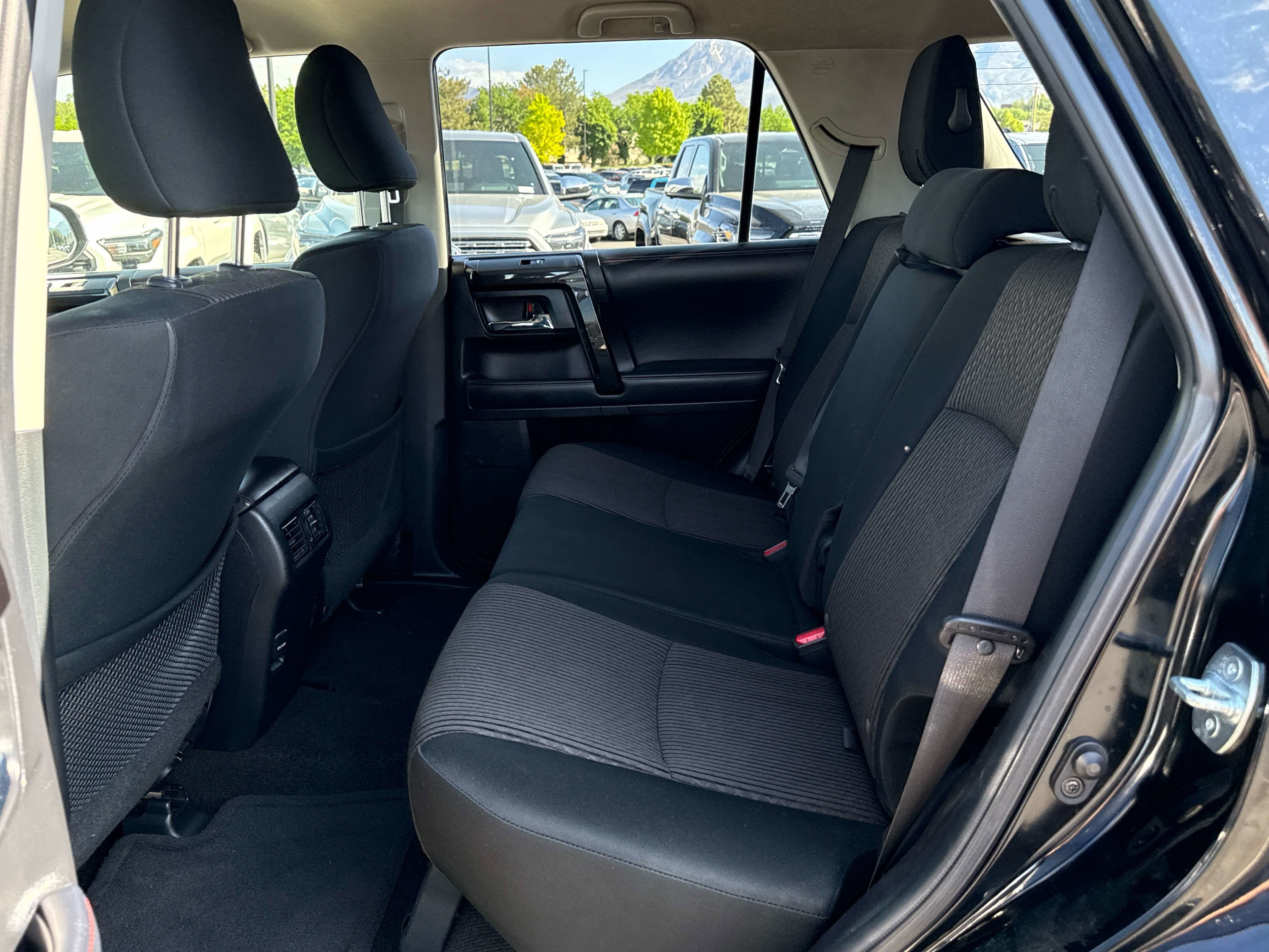 2019 Toyota 4RUNNER TRD Off Road