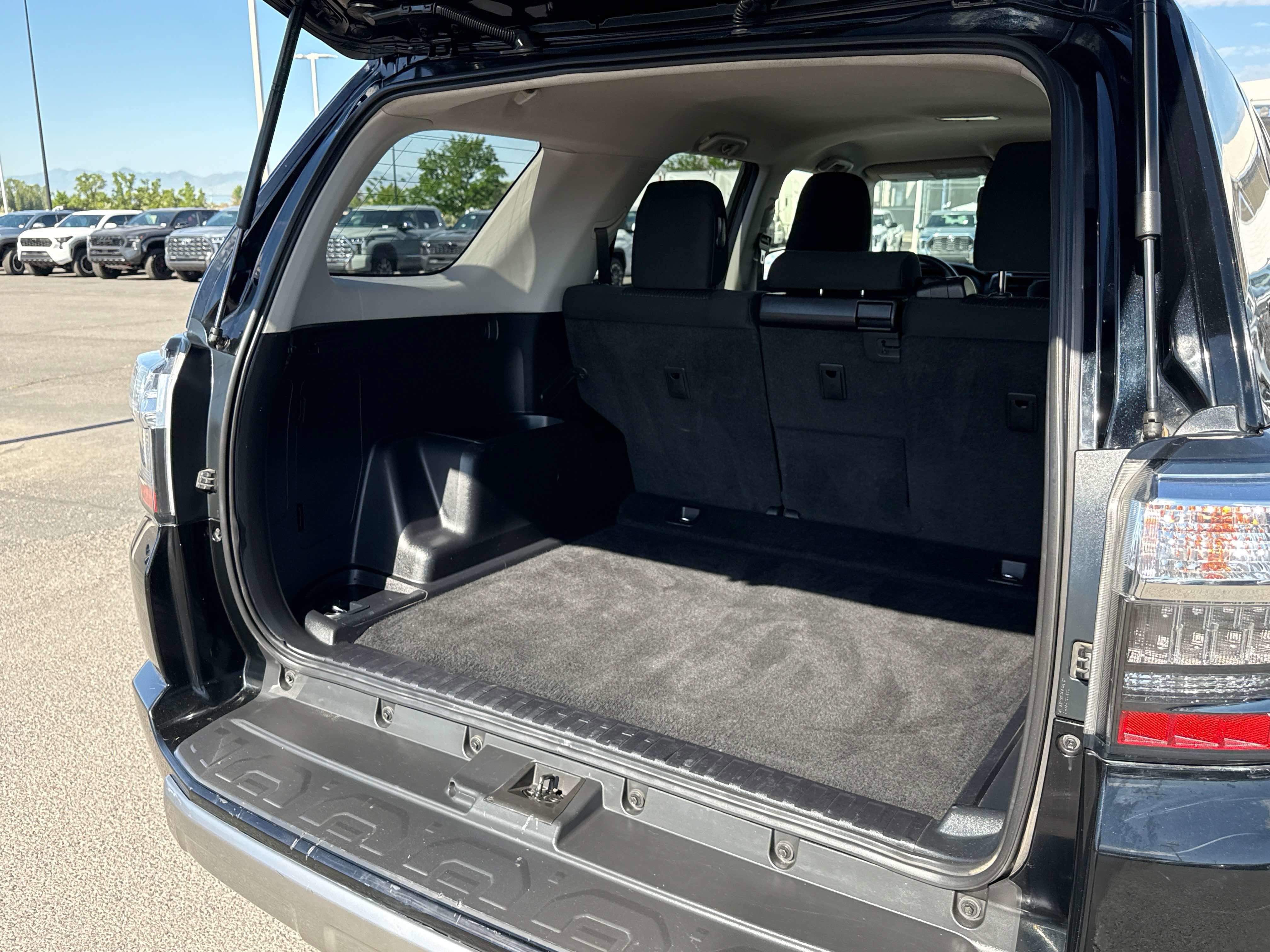 2019 Toyota 4RUNNER TRD Off Road