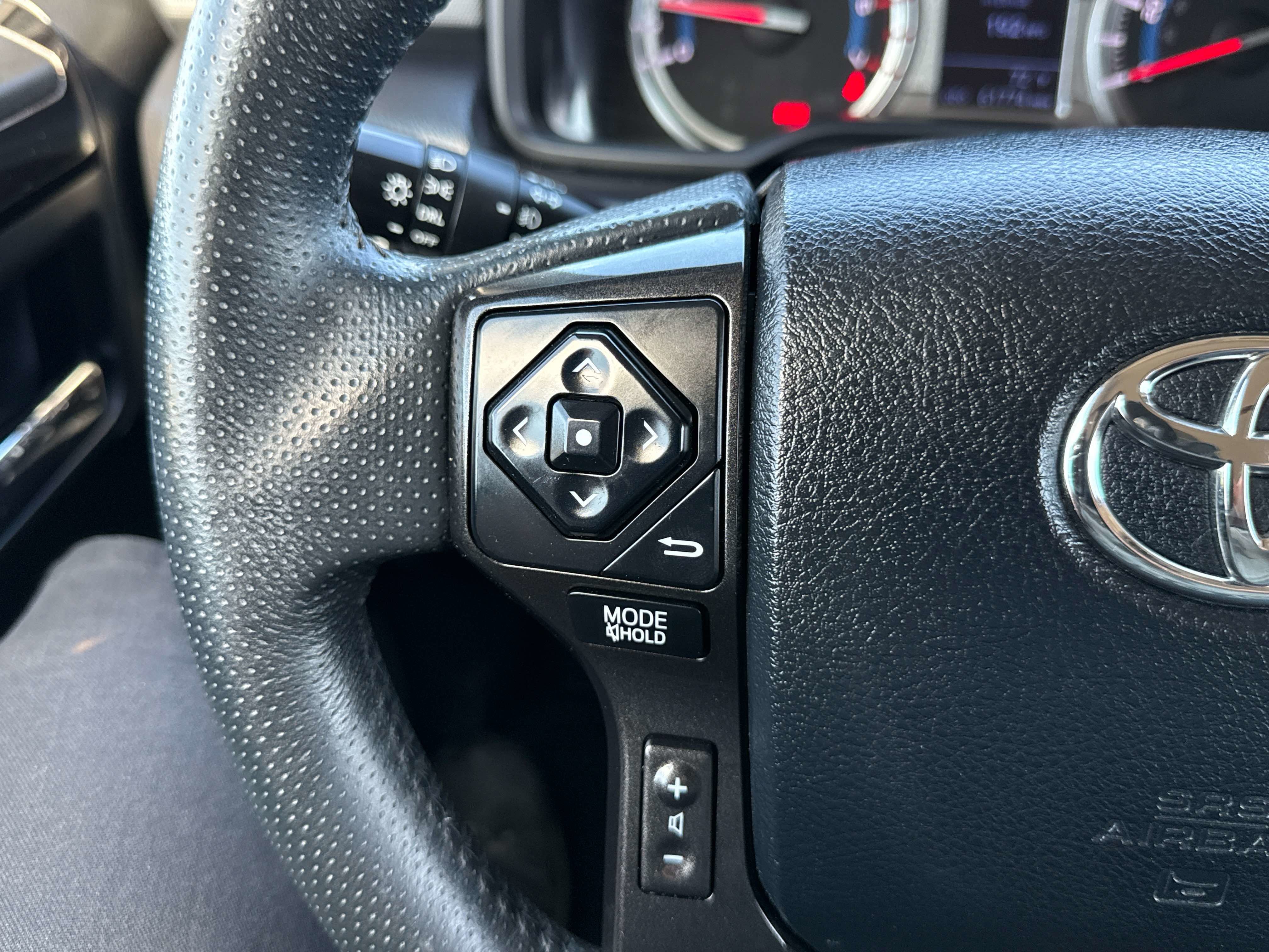 2019 Toyota 4RUNNER TRD Off Road