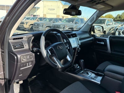 2023 Toyota 4Runner SR5