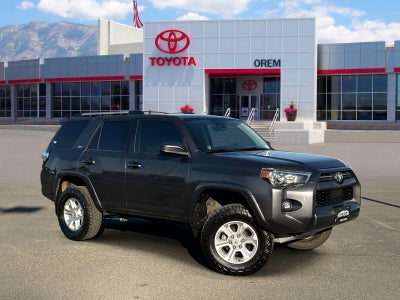 2022 Toyota 4Runner SR5