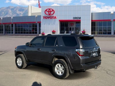 2022 Toyota 4Runner SR5