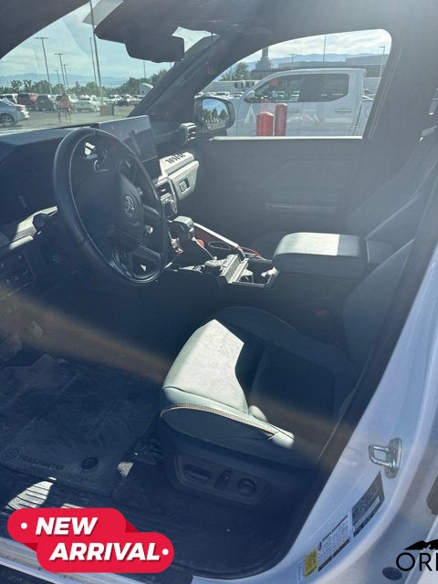 2025 Toyota 4Runner i-FORCE MAX Hybrid Trailhunter