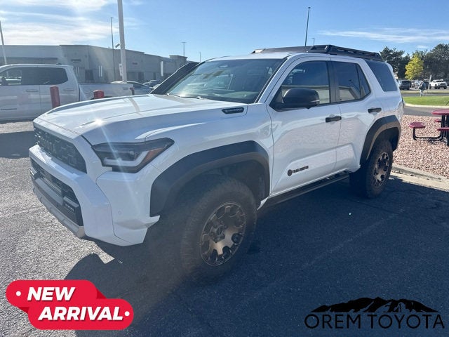 2025 Toyota 4Runner i-FORCE MAX Hybrid Trailhunter
