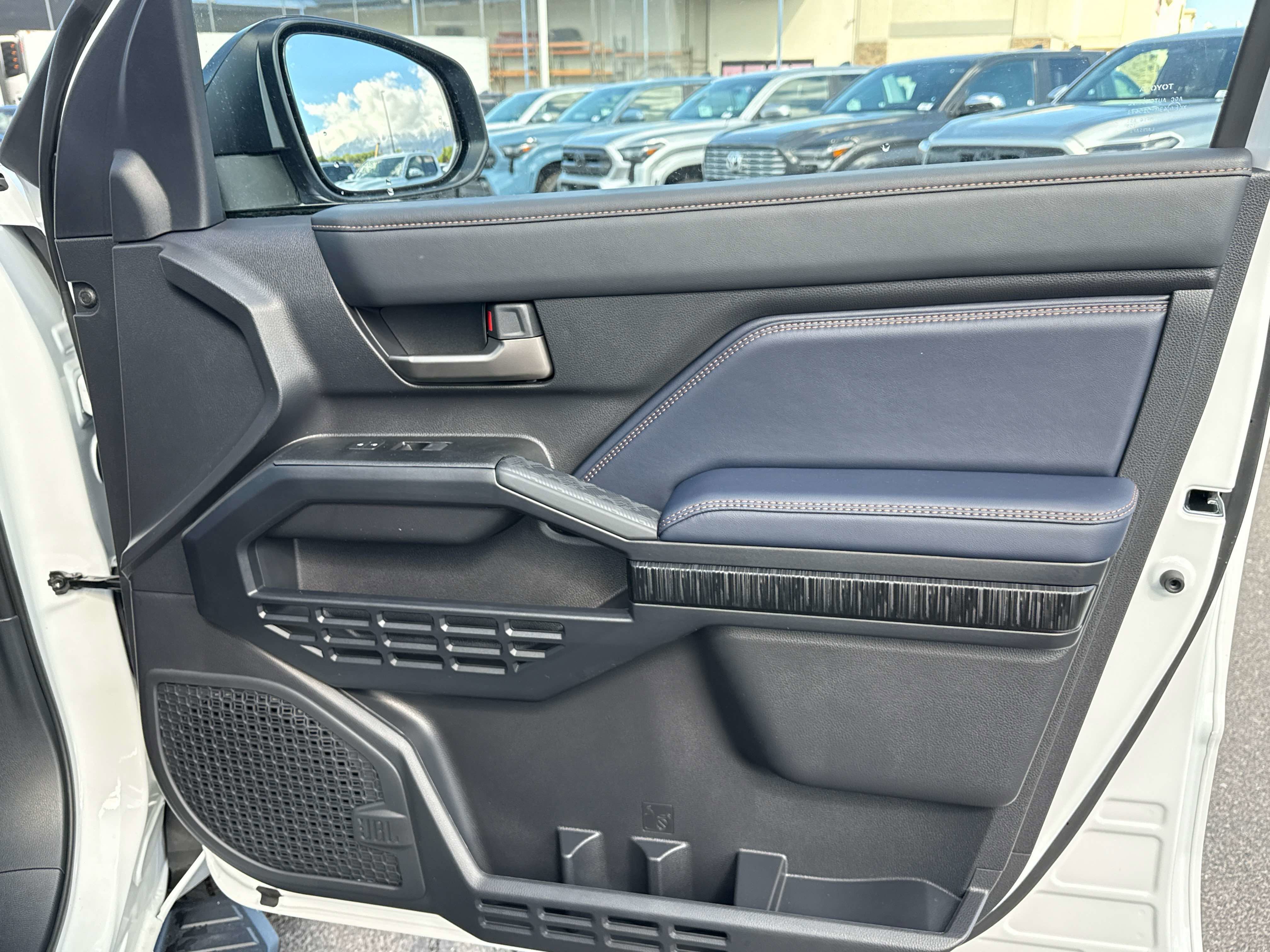 2026 Toyota 4Runner i-FORCE MAX Platinum