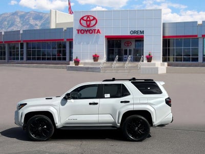 2026 Toyota 4Runner i-FORCE MAX Platinum