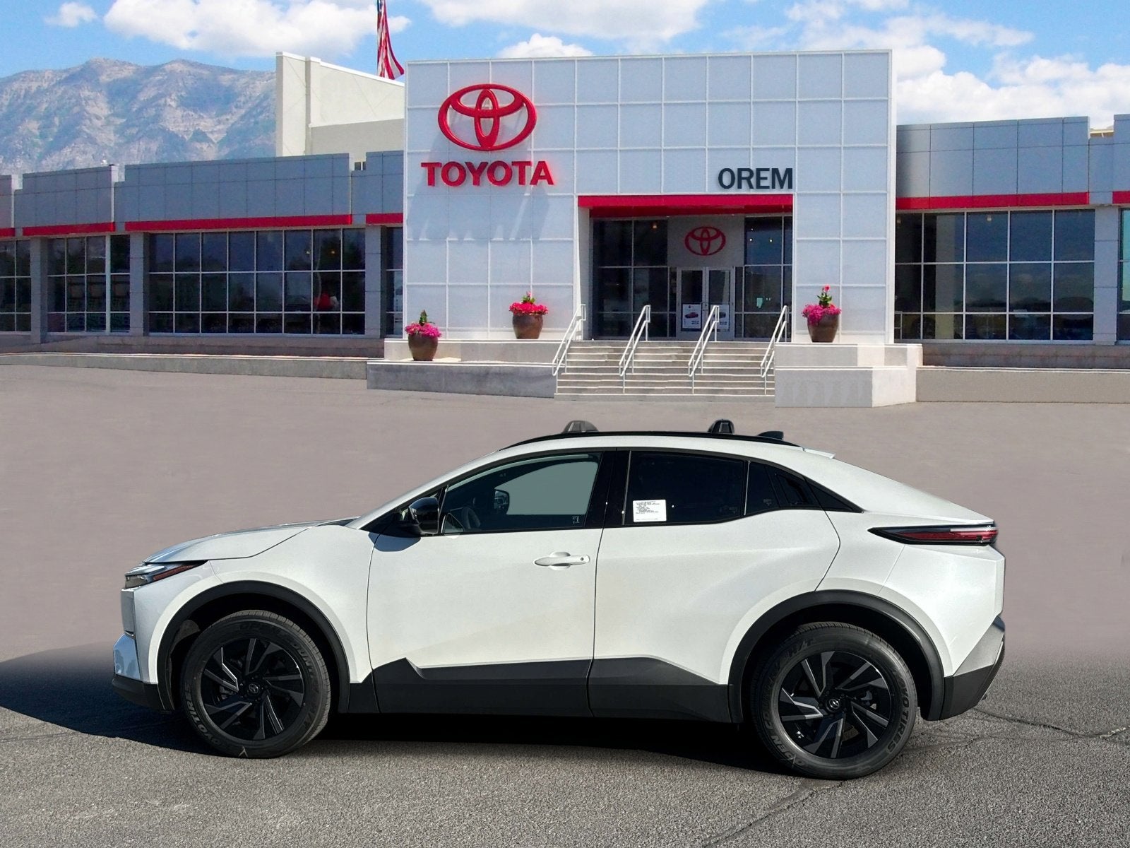2026 Toyota C-HR SE